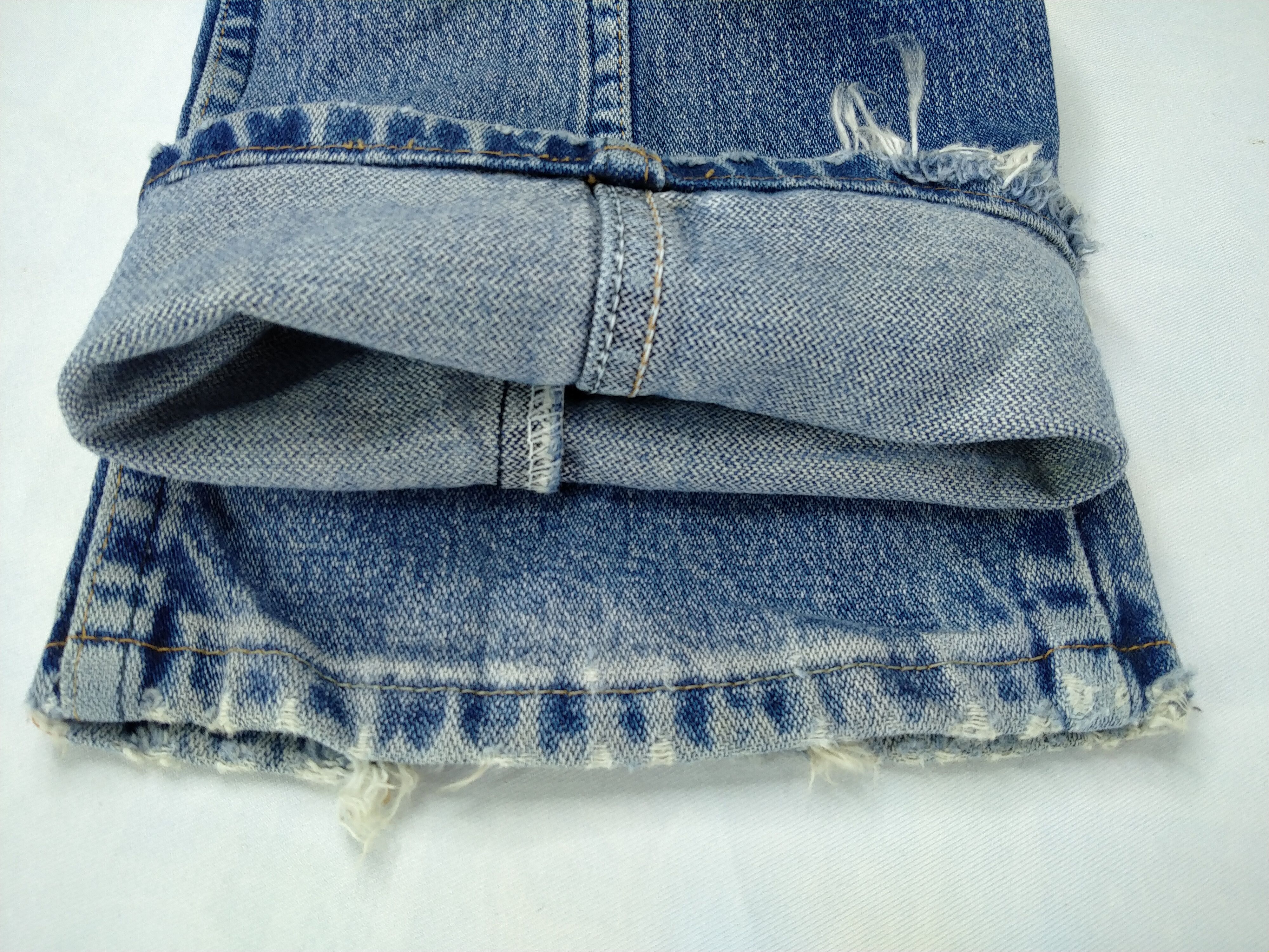 Japanese Brand Vintage Wrangler Distressed Blue Denim 29x34 -JN413 Size US 29 - 14 Thumbnail