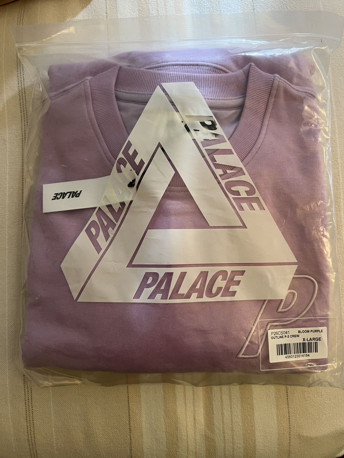 Palace PALACE OUTLINE P-3 CREW BLOOM PURPLE Sweatshirt Size XL Size US XL / EU 56 / 4 - 4 Thumbnail