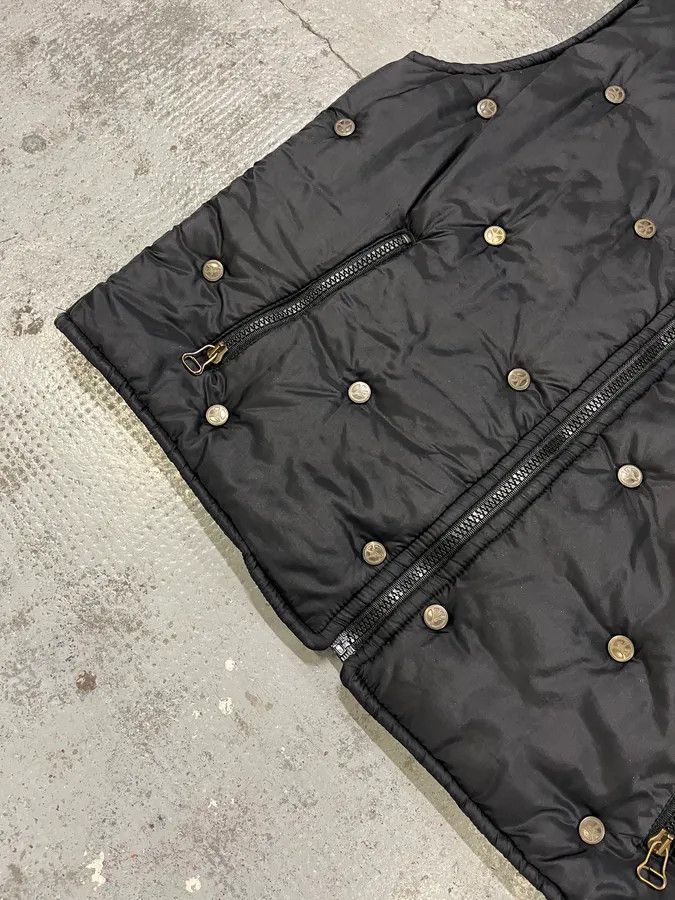 Moschino 1990s Moschino Black Studded Puffer Vest Size US S / EU 44-46 / 1 - 5 Thumbnail