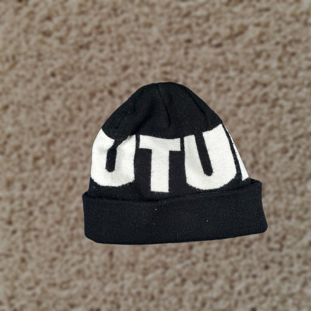 Vintage Target Beanie Toque Hat Unisex Adults One Size Black Knit Acrylic Blend Stretch Size ONE SIZE - 1 Thumbnail