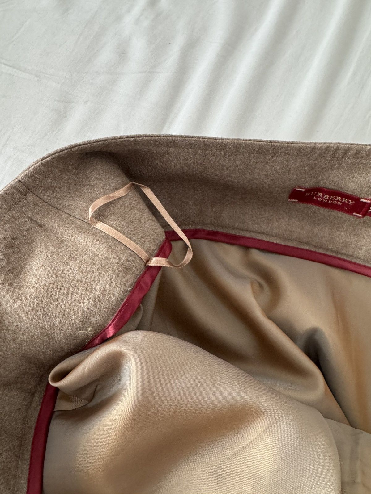 Burberry Burberry London wool skirt Size 27" / US 4 / IT 40 - 6 Thumbnail