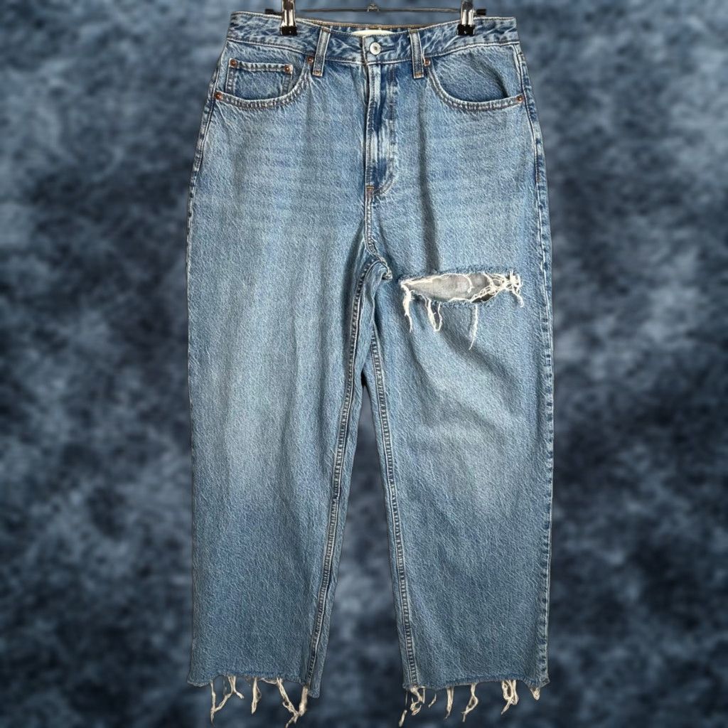 Abercrombie & Fitch ABERCROMBIE & FITCH High Rise Distressed Wide-Leg Jeans Womens 30/10 Light Wash Blue Size 30" / US 8 / IT 44 - 1 Thumbnail