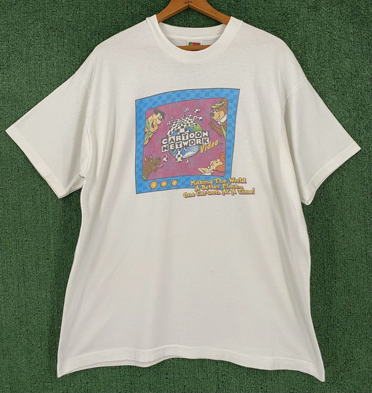 Fruit Of The Loom 90’s Cartoon Network Video Promo Single Stitch T-Shirt SZ XL Size US XL / EU 56 / 4 - 1 Thumbnail