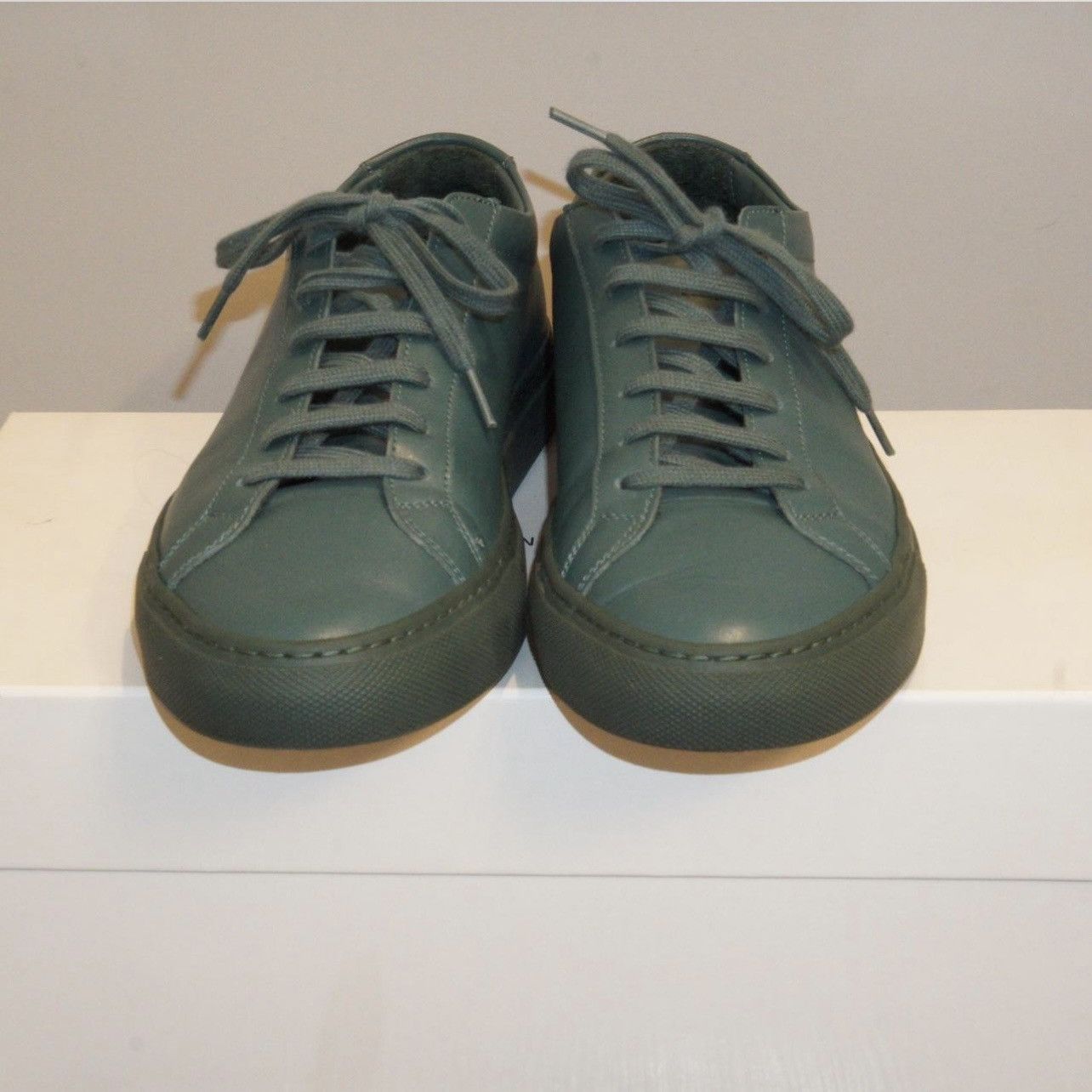Common Projects COMMON PROJECTS Original Green Achilles Low Sneakers Size US 7 / EU 40 - 2 Thumbnail