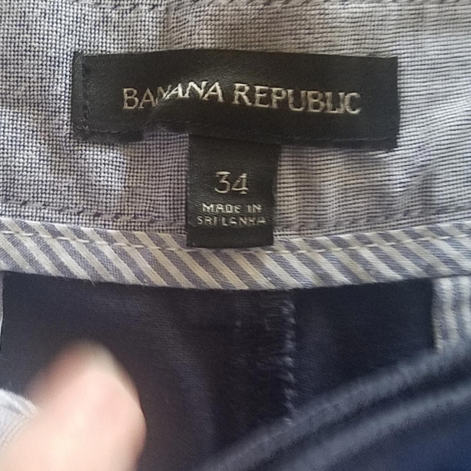 Banana Republic Banana Republic Blue Colorblock Shorts Size 34 Size US 34 / EU 50 - 3 Thumbnail