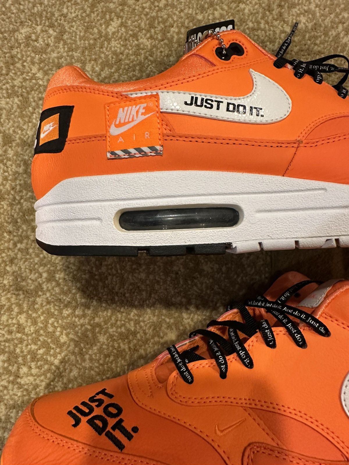 Nike Nike Just Do It Pack Air Max 1 Sz 11 GREAT CONDITION NO BOX Size US 11 / EU 44 - 19 Thumbnail
