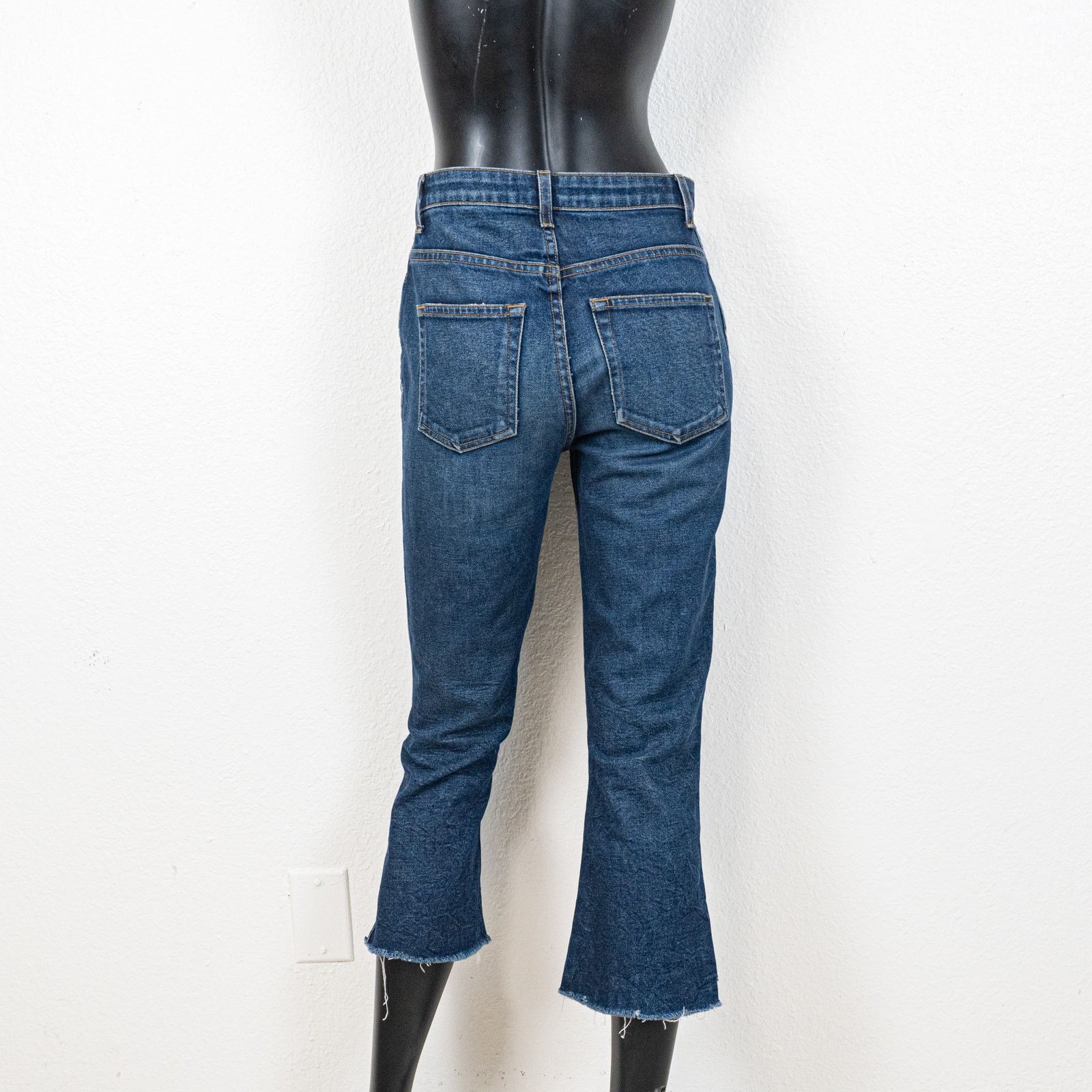 KHAITE Khaite Benny Cropped Flare Raw Denim Jeans size 26 Size 26" / US 2 / IT 38 - 4 Thumbnail