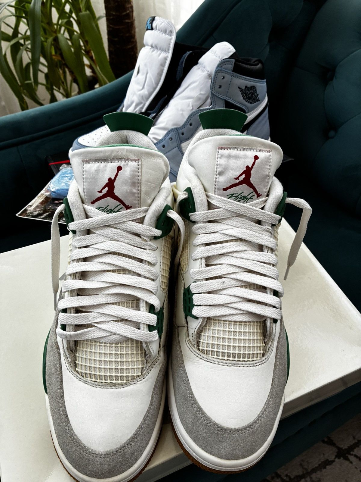 Jordan Brand Jordan 4 SB Pine Green Size US 10 / EU 43 - 4 Thumbnail