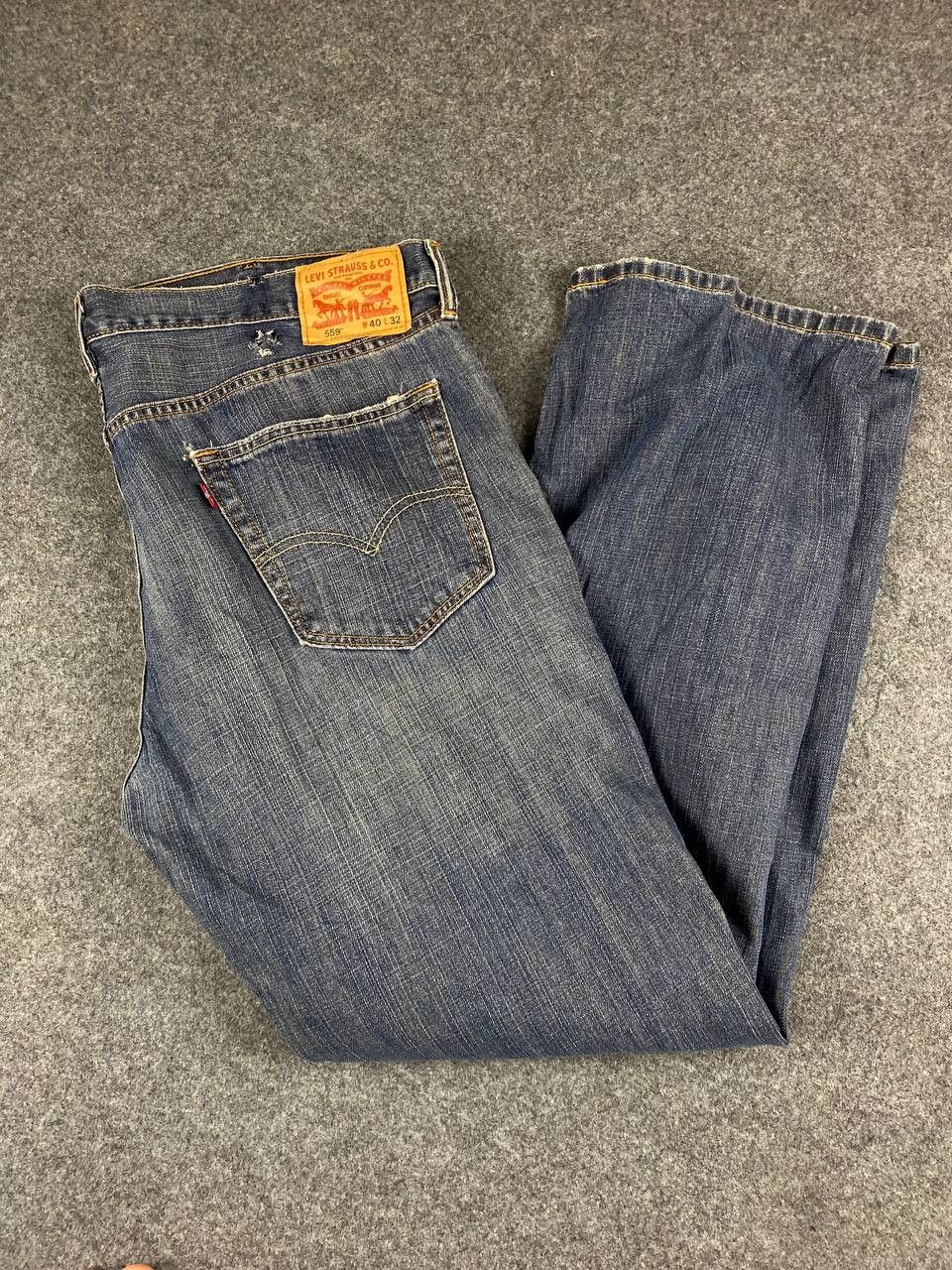 Levi's levis 559 relaxed straight distressed denim Size US 43 - 2 Thumbnail