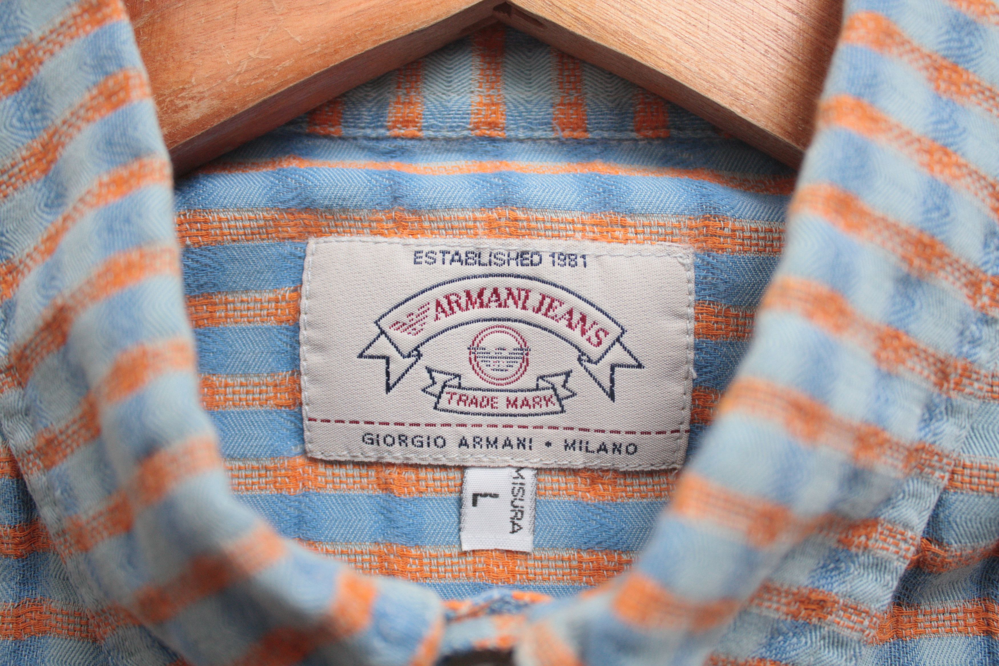 Armani Armani Jeans Vintage Short Sleeve Shirt Men's Large Size US L / EU 52-54 / 3 - 6 Thumbnail