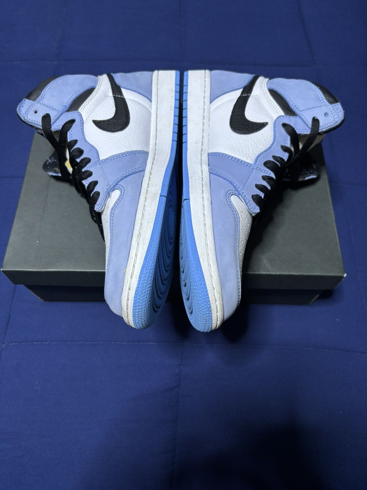 Jordan Brand Jordan 1 Retro High OG University Blue 2021 Size 11.5 Size US 11.5 / EU 44-45 - 3 Thumbnail