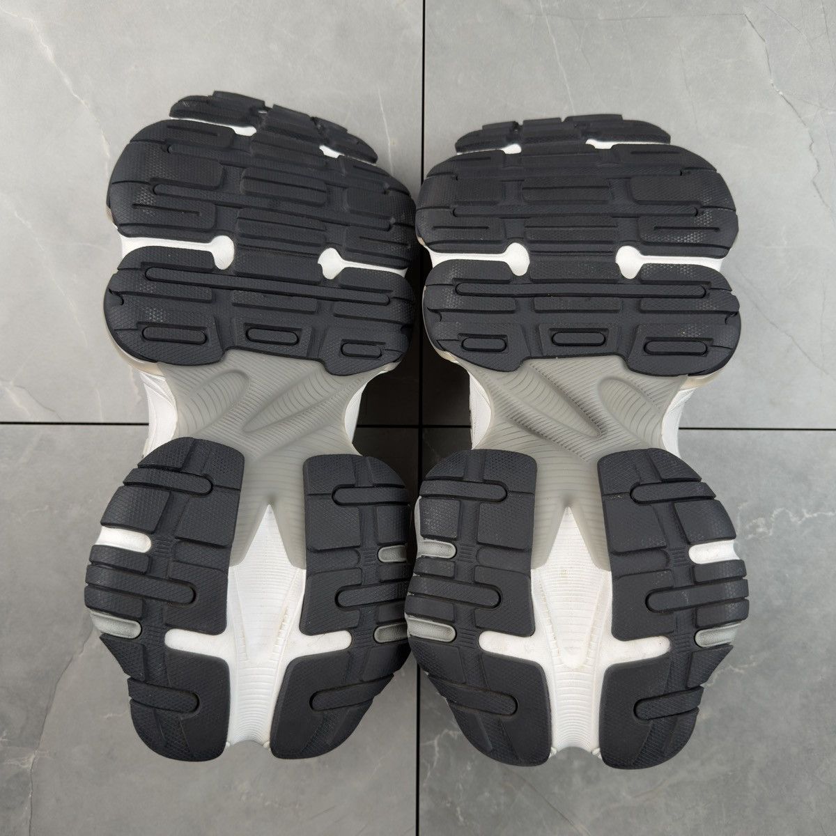 Balenciaga Balenciaga Cargo Sneaker Size US 10 / EU 43 - 17 Thumbnail