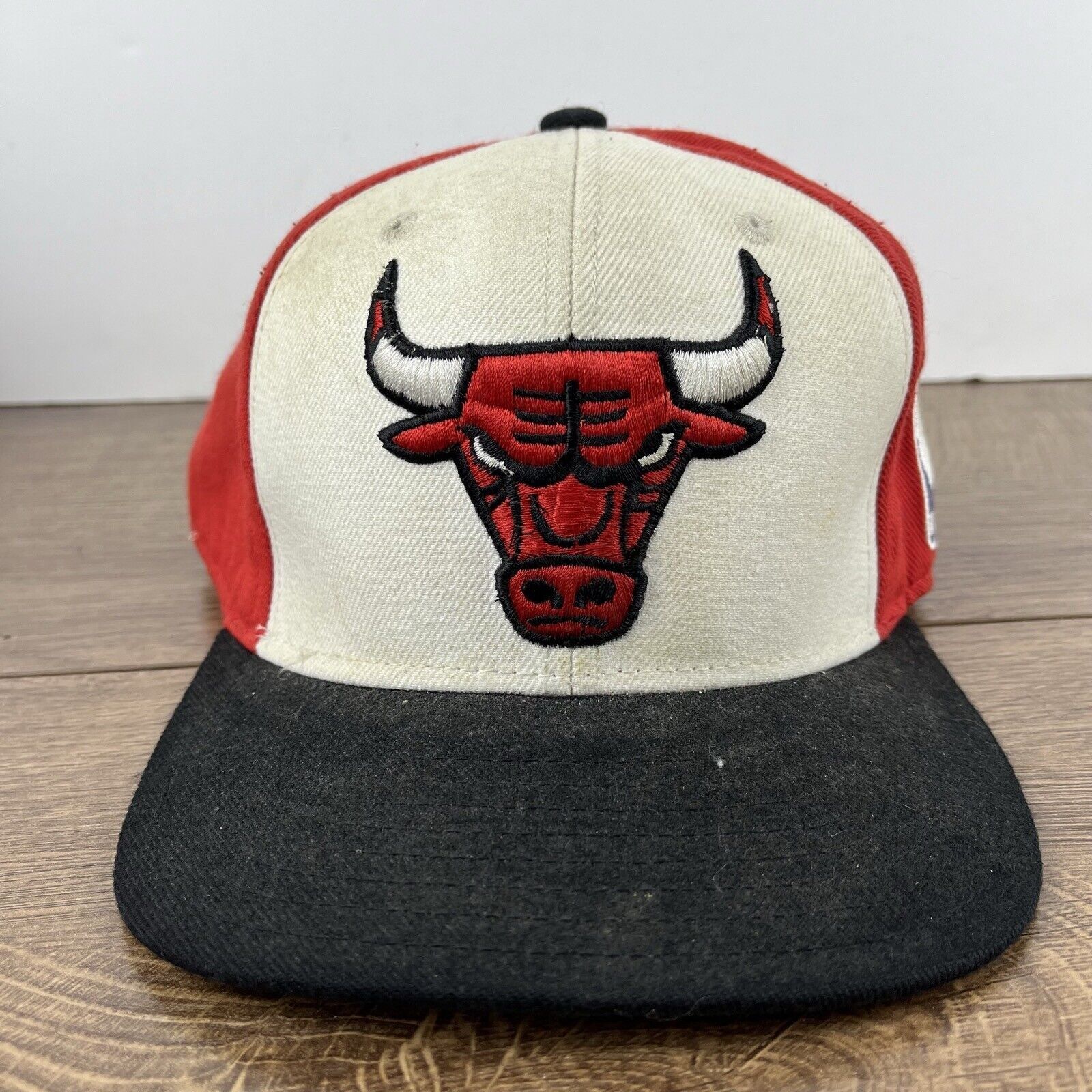 Adidas Chicago BullsSnapback Hat Adidas Red White Hat Adjustable Wh Size ONE SIZE - 2 Thumbnail