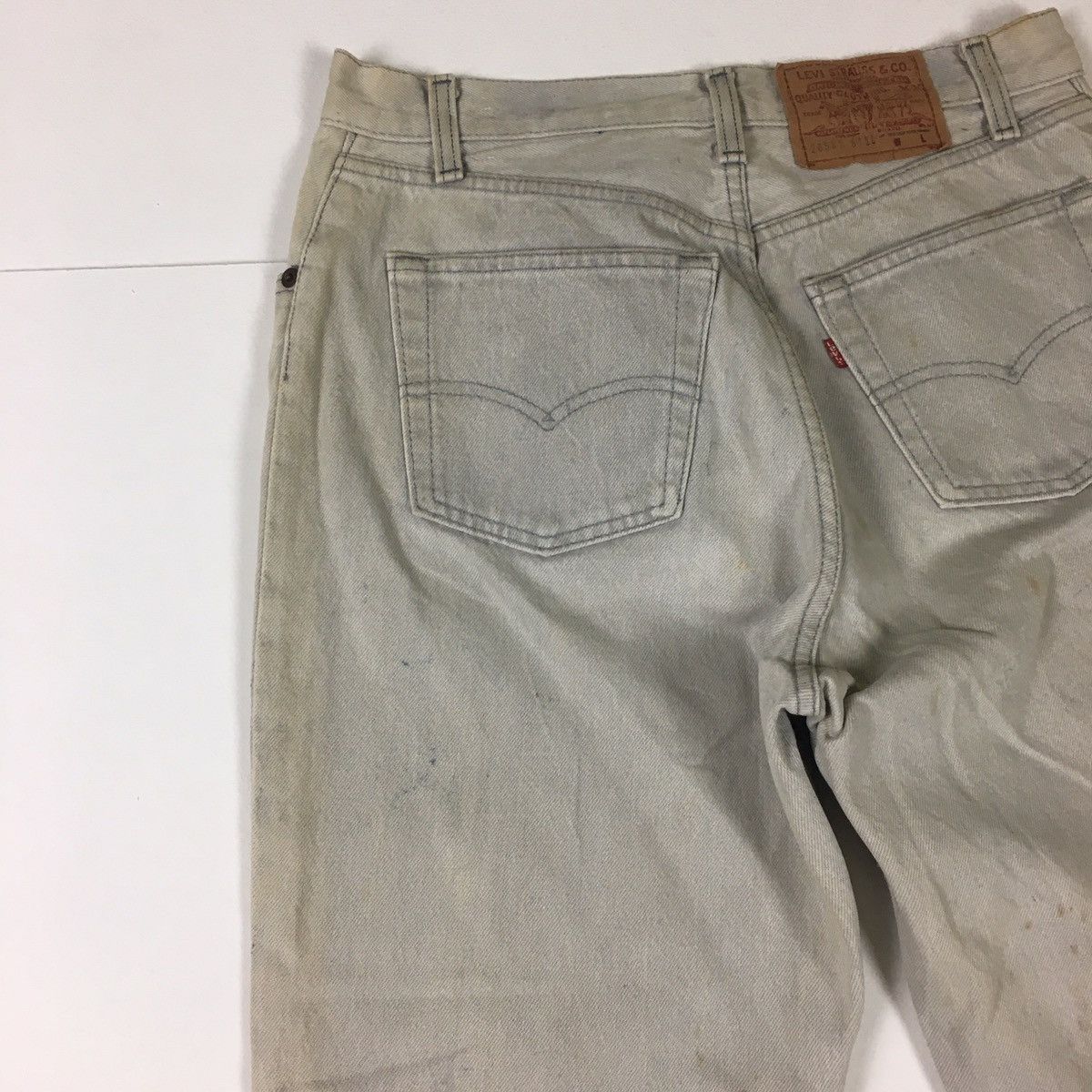 Levi's Vintage Levi’s Tapered Leg Jeans Size US 30 / EU 46 - 7 Thumbnail