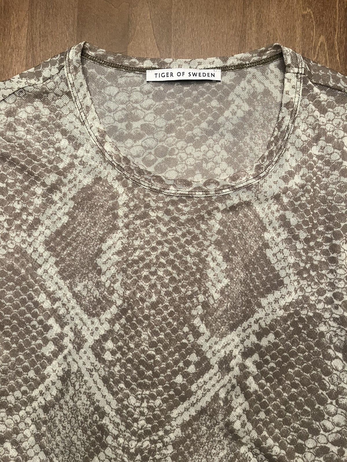 Tiger of Sweden Top Size US M / EU 48-50 / 2 - 2 Thumbnail