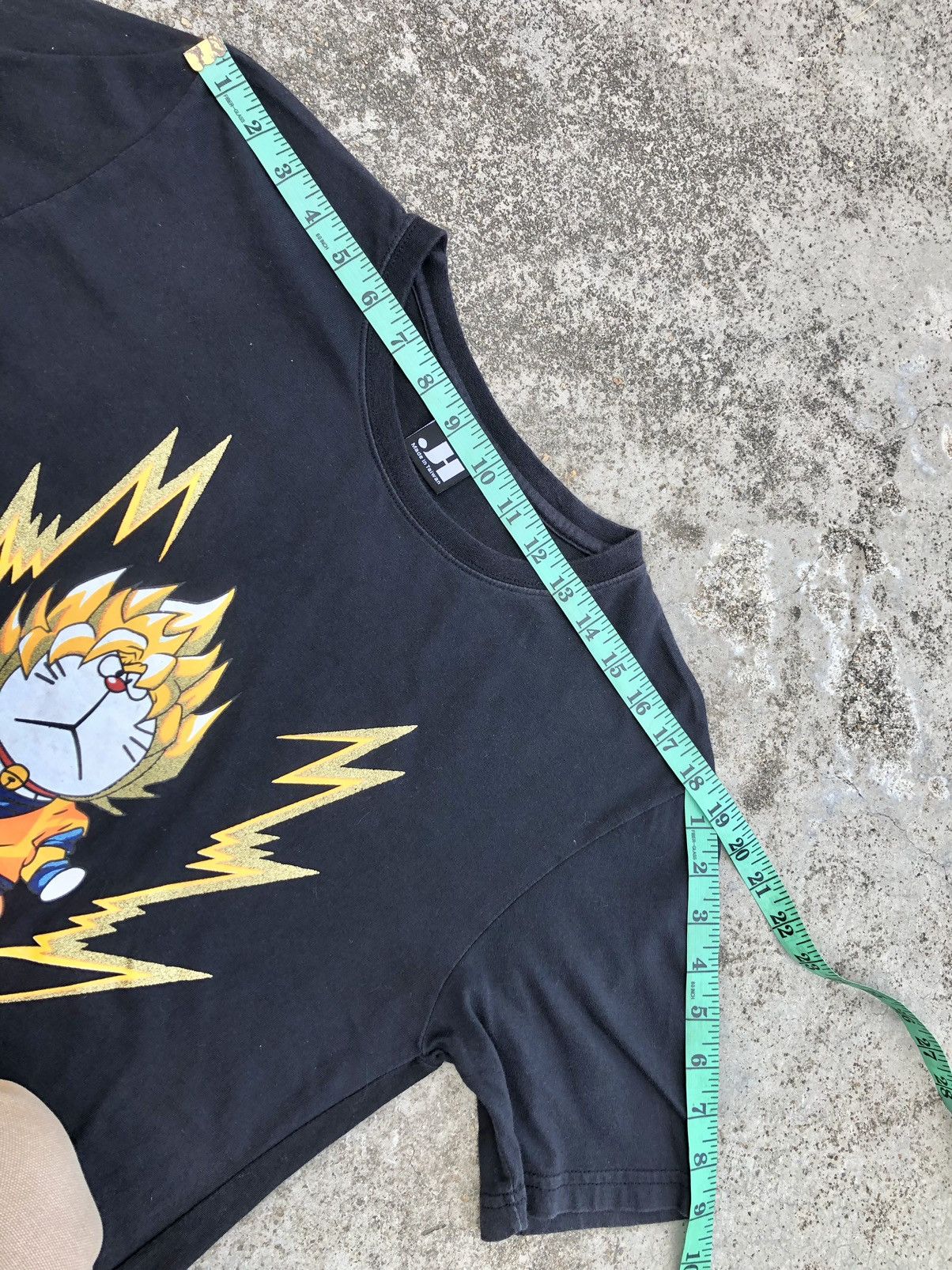 Anime DORAEMON SUPER SAIYAN TEE Size US M / EU 48-50 / 2 - 7 Thumbnail