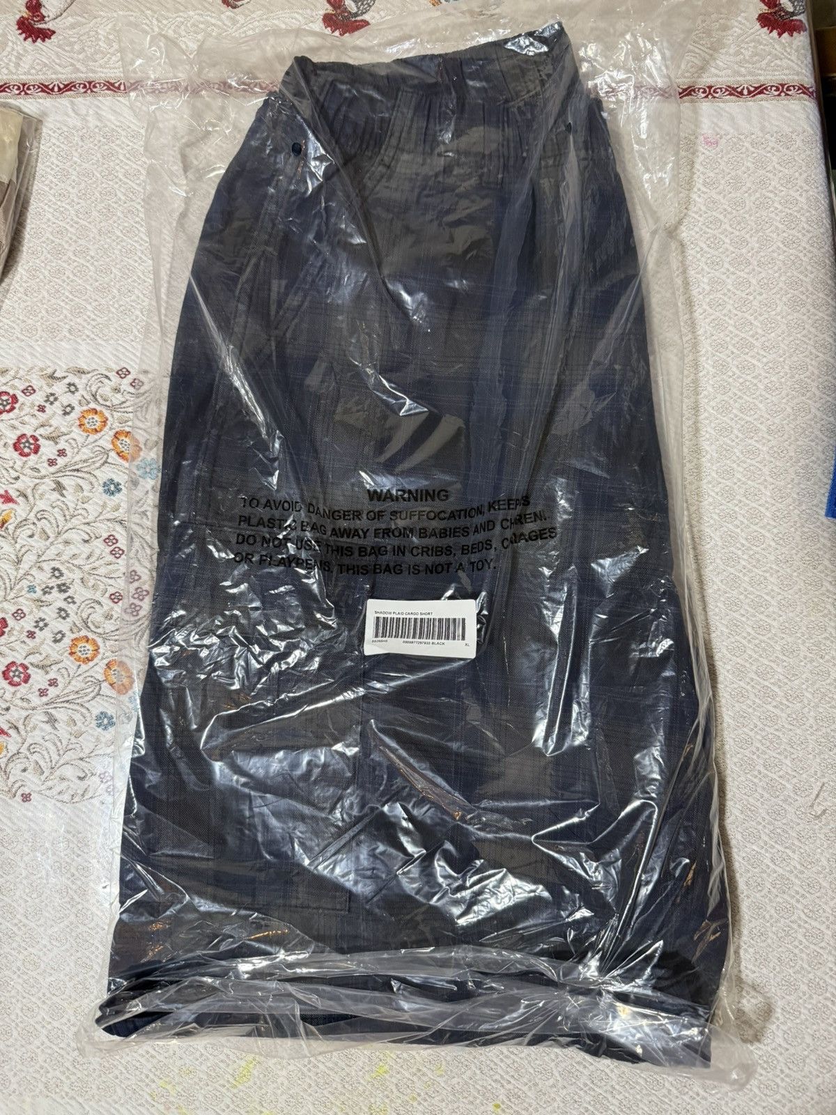 Supreme Supreme Shadow Plaid Cargo Short Size XL SS25 Black Shorts Size US 36 / EU 52 - 5 Thumbnail