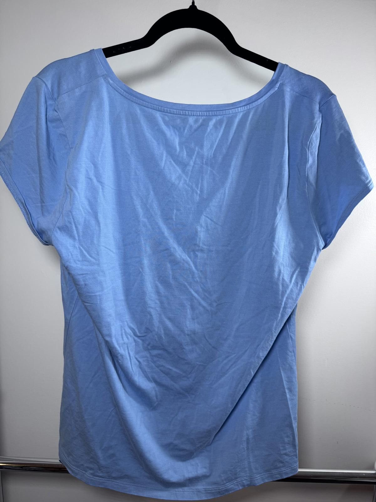 Ann Taylor Ann Taylor Light Blue V-Neck T-Shirt Size M Size XL / US 12-14 / IT 48-50 - 3 Thumbnail