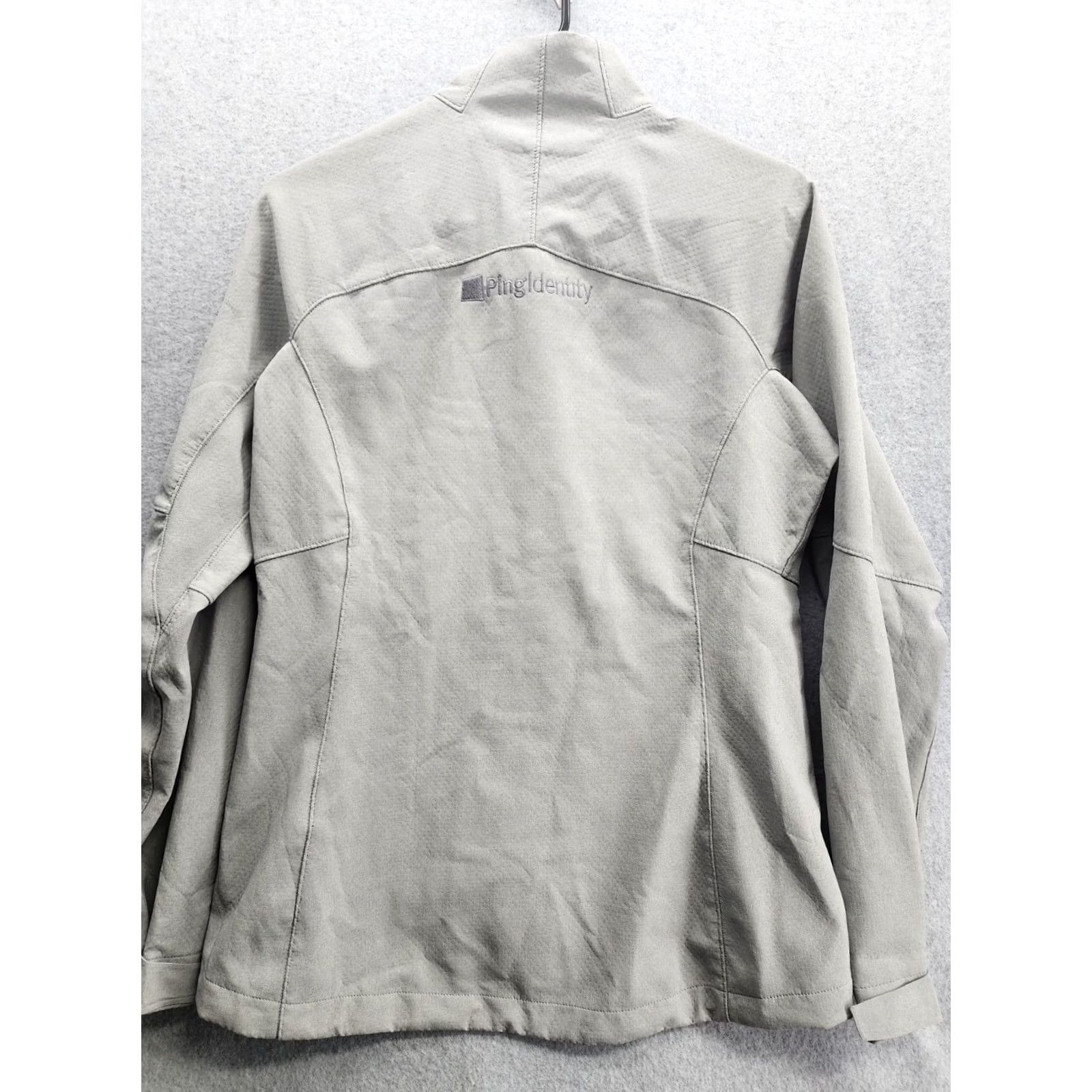 Patagonia Womens Patagonia Worn Wear Jacket Long Sleeve Full Zip Gray Softshell S Small Gr ay Logo Zipper Regular Fit Casual Modern Size S / US 4 / IT 40 - 5 Thumbnail