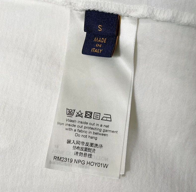 Louis Vuitton Louis Vuitton White Little House Printed Short Sleeve 2503- Size US S / EU 44-46 / 1 - 5 Thumbnail
