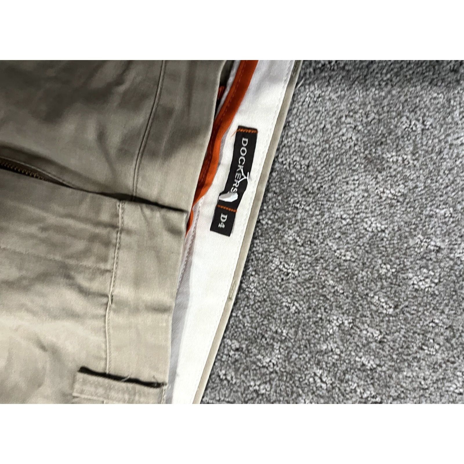 Dockers Dockers D4 Pants - Men’s Size 38x30 Beige Chino Flat Front Relaxed Fit Cotton Blend Straight Leg Belt Loops 90s Army Apple Theme NM/Pre-Owned Size US 38 / EU 54 - 5 Thumbnail