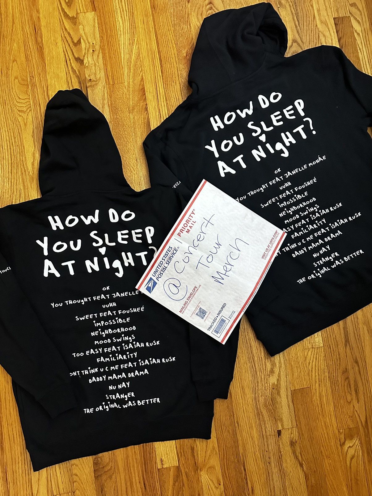 Band Tees Teezo Touchdown Hoodie Circus Maximus Utopia Tour Hoodie Size US M / EU 48-50 / 2 - 7 Thumbnail