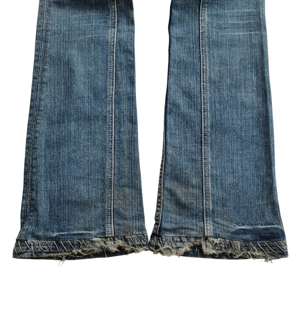 Antik Denim Antik denim flare pants with embroidery back pocket Size 27" / US 4 / IT 40 - 10 Thumbnail
