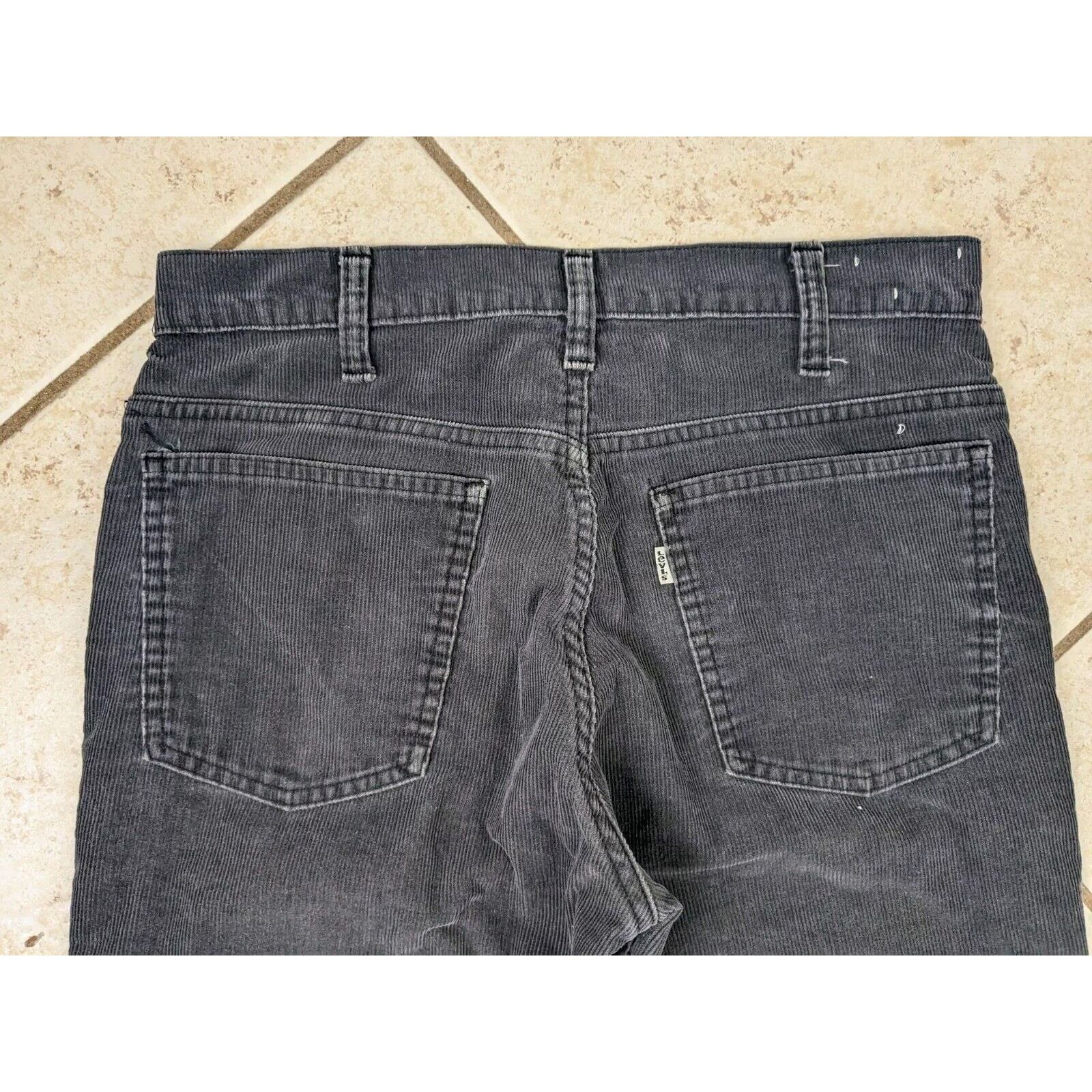 Levi's Vtg Levi's 609 Corduroy Flare Bell Bottom Pants White Tab Size US 31 - 16 Thumbnail