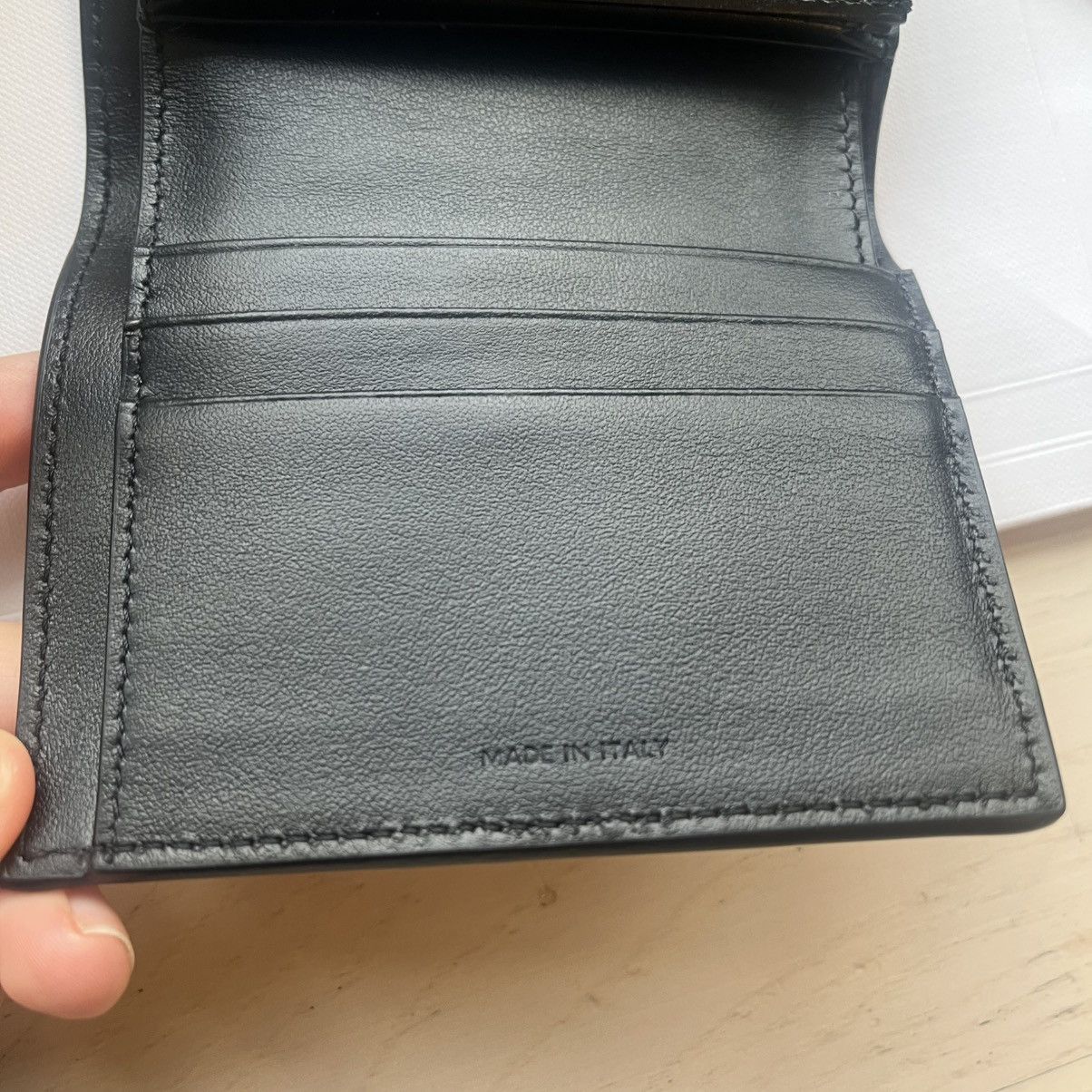 Celine CELINE SMALL FLAP WALLET TRIOMPHE IN BLACK AND GOLD Size ONE SIZE - 6 Thumbnail