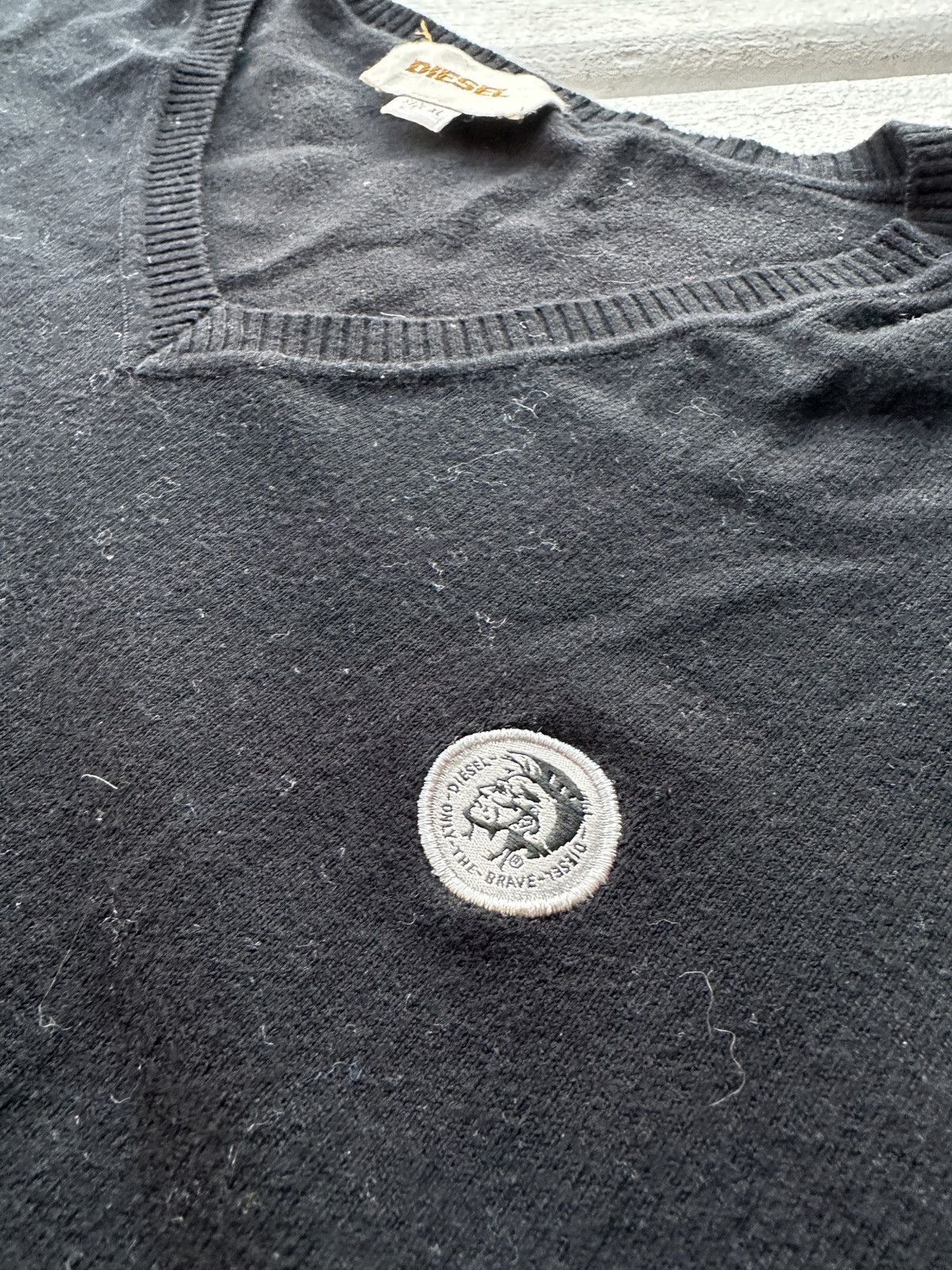 Diesel 🚨Vintage AVANT-GARDE Diesel SWEATER D metal logo Y2K gothic Size US XL / EU 56 / 4 - 7 Thumbnail