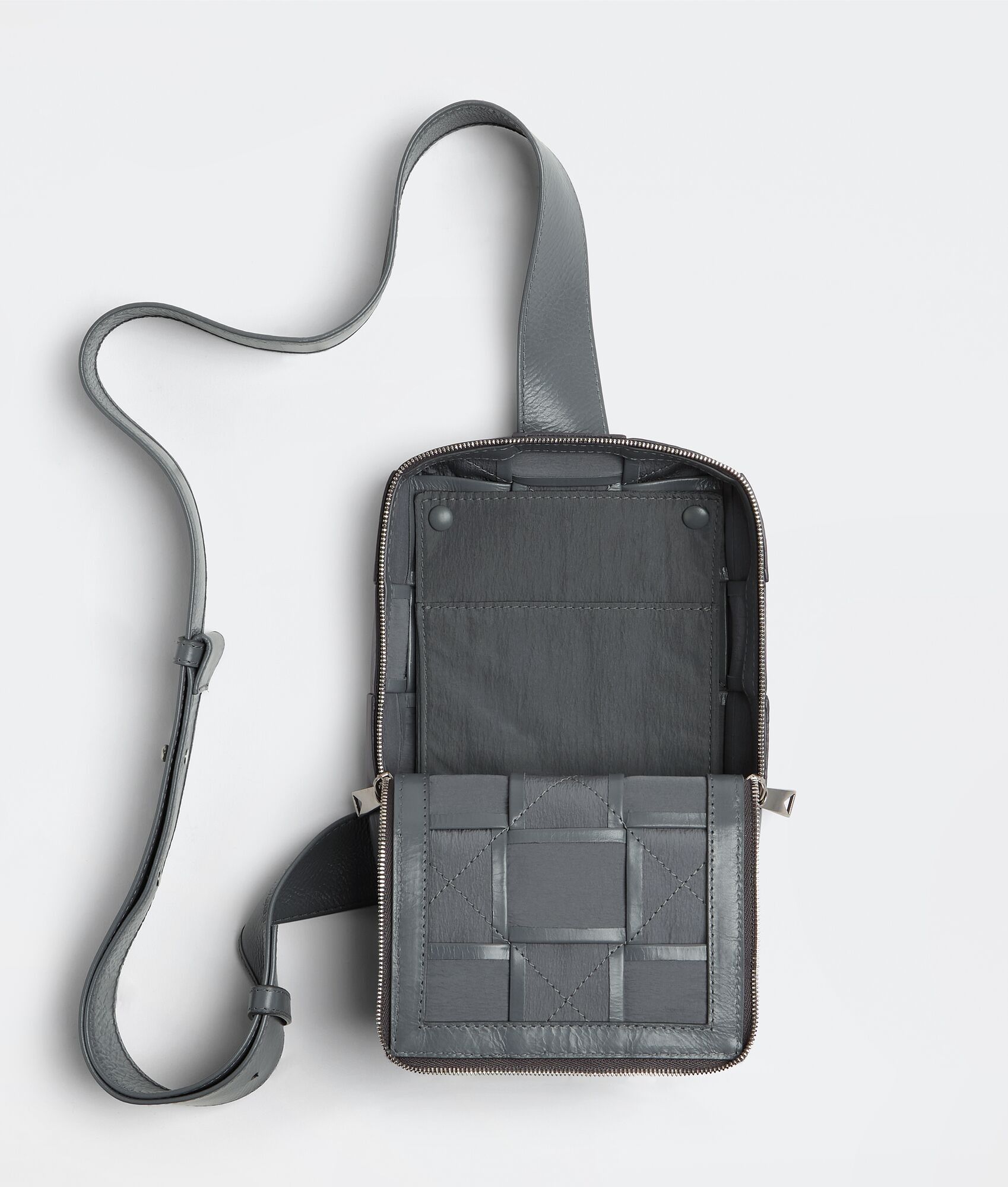 Bottega Veneta o1n1vont0225 Size: OS / Cassette Bag in Slate Grey Size ONE SIZE - 3 Thumbnail