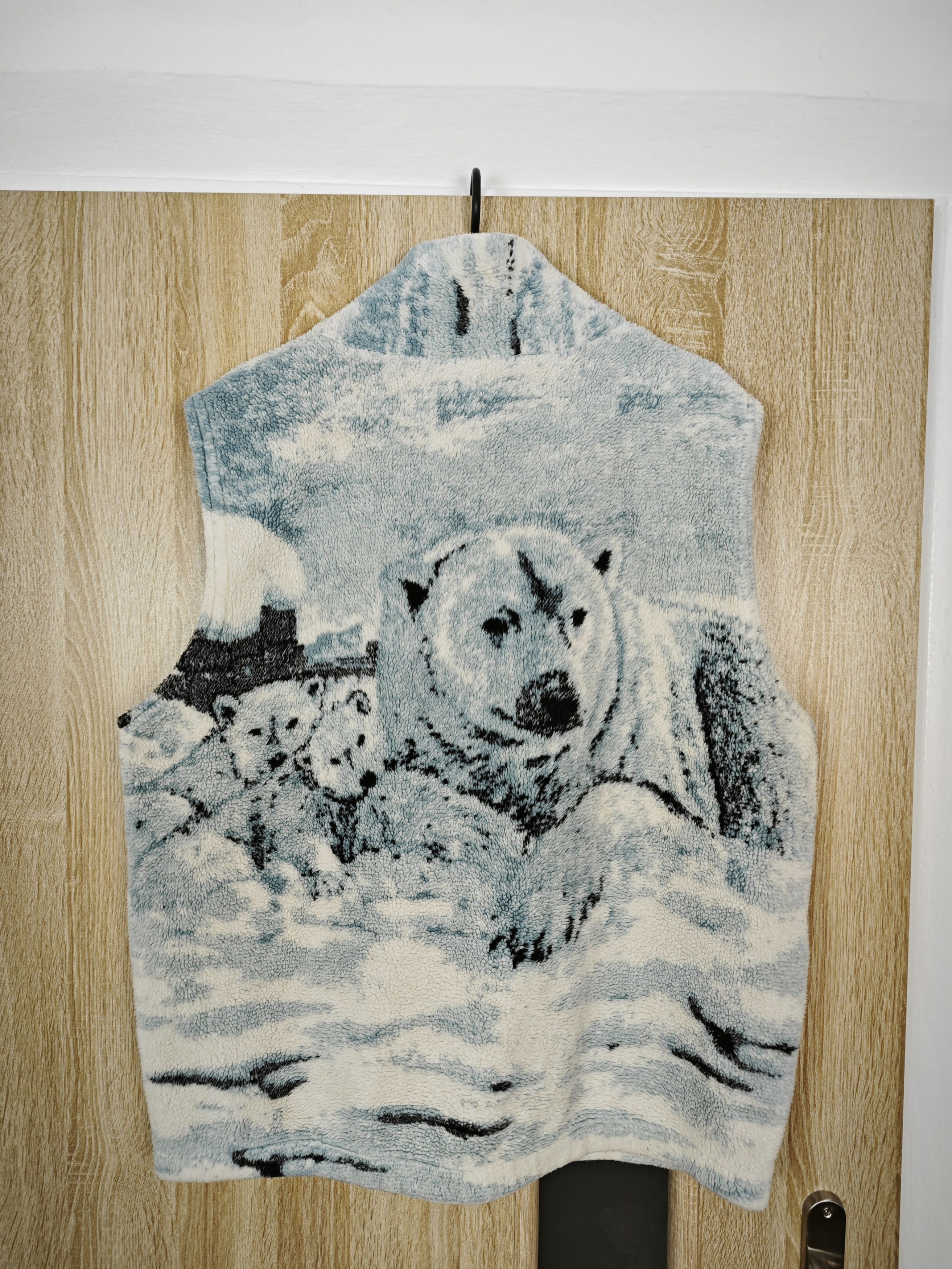 Vintage Vintage bear vest Size US L / EU 52-54 / 3 - 2 Thumbnail