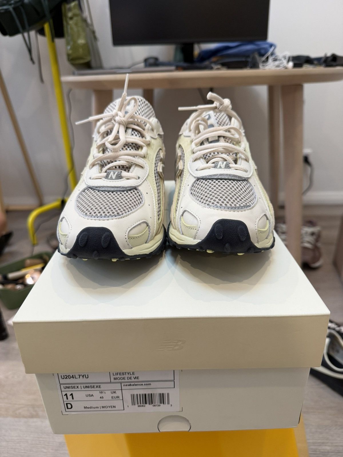 New Balance Auralee New Balance 204L Size US 11 / EU 44 - 3 Thumbnail