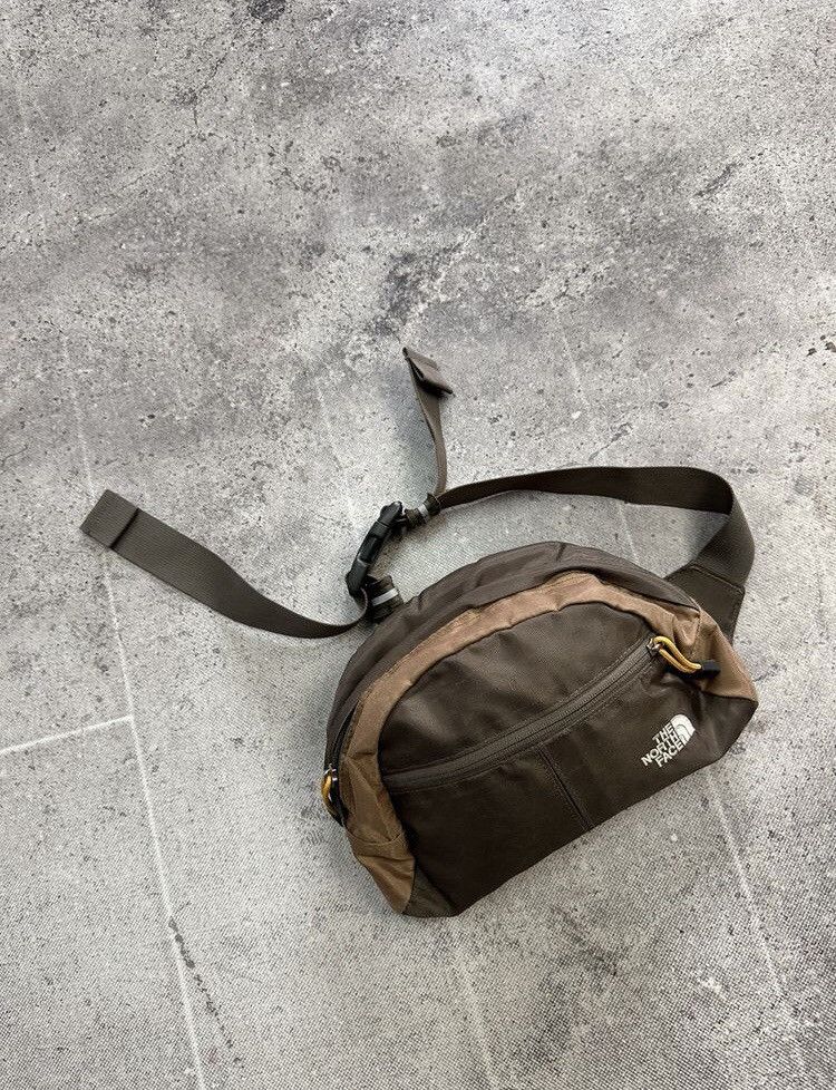 The North Face × Vintage The North Face TNF Bag Messenger Bag Nike Vintage Y2K Size ONE SIZE - 6 Thumbnail
