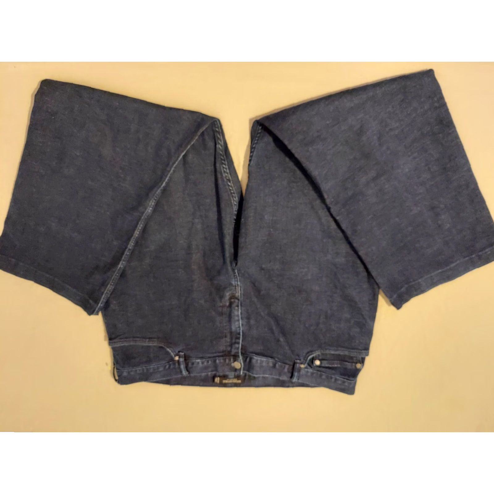 Banana Republic **Banana Republic Men's Straight Jeans 40x34 Blue Stretch** User: Vintage Banana Republic Men's Straight Jeans 40x34 Blue Stretch Size US 40 / EU 56 - 2 Thumbnail