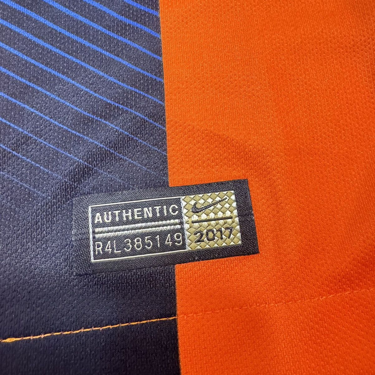 Nike Shakhtar Donetsk 17/18 player issue home shirt Size US L / EU 52-54 / 3 - 7 Thumbnail