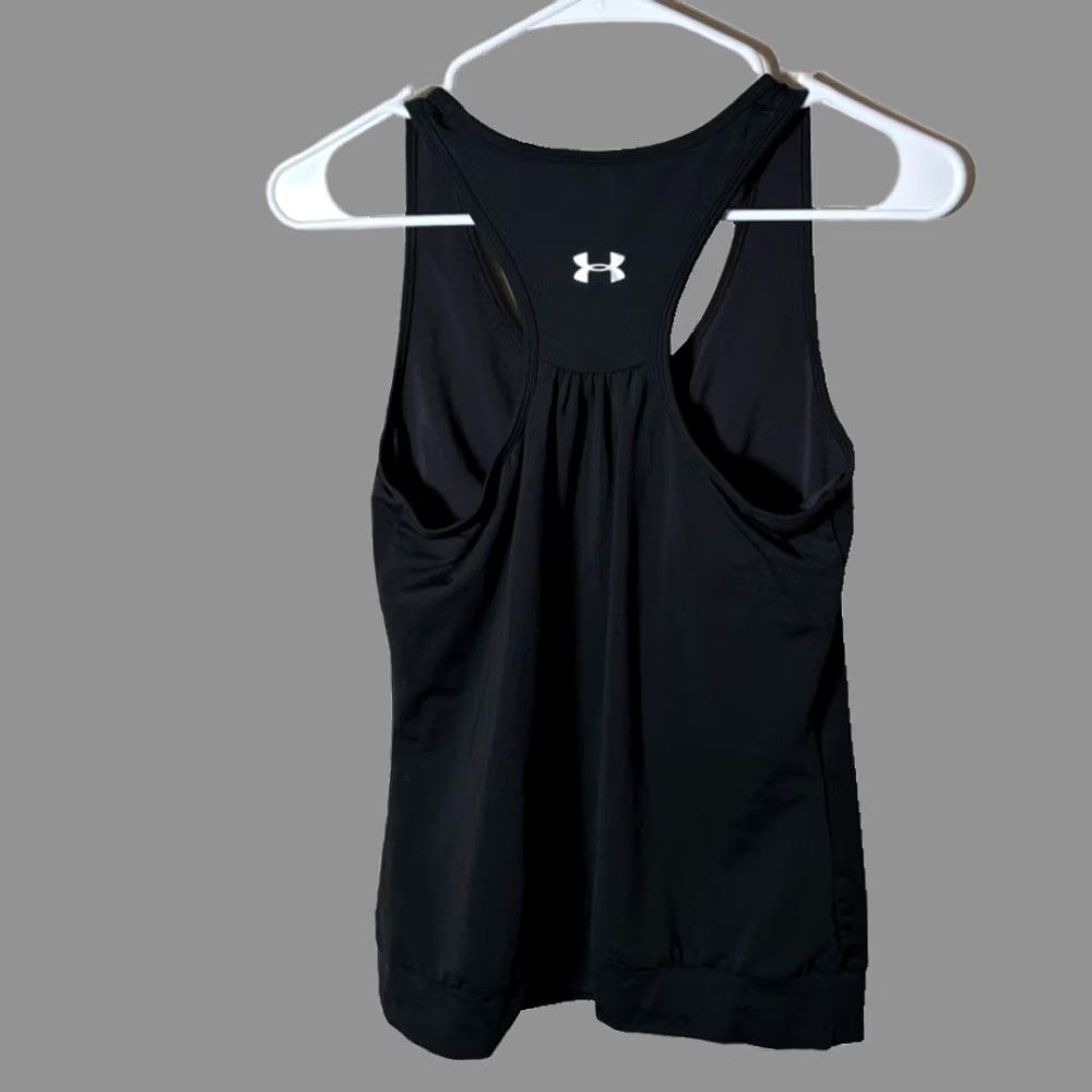 Under Armour Tank Women's Medium Black Athletic Sleeveless Round Neck, Women's