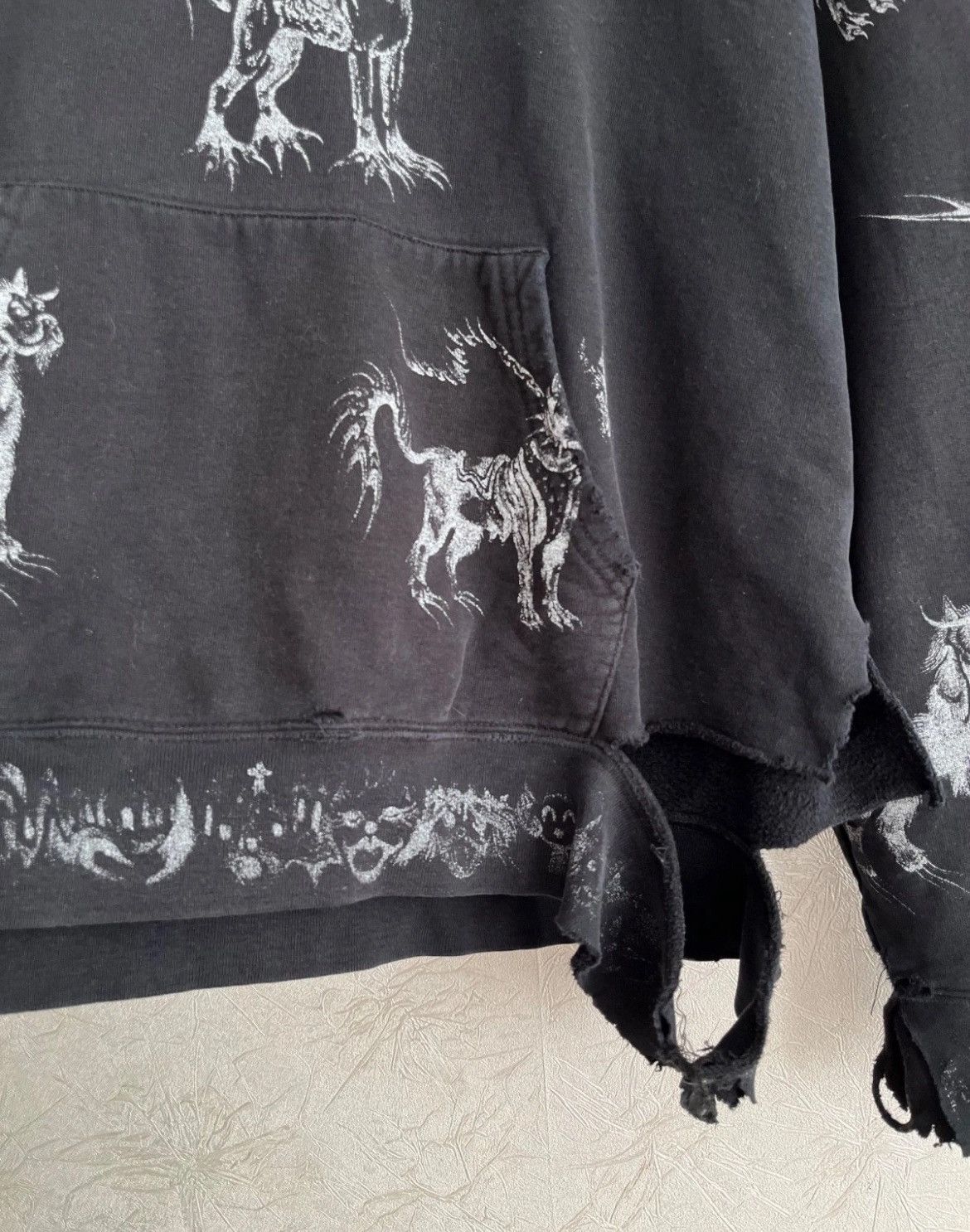 Supreme Supreme Hell Animals Dog All Over Print Distressed Hoodie XL Size US XL / EU 56 / 4 - 4 Thumbnail