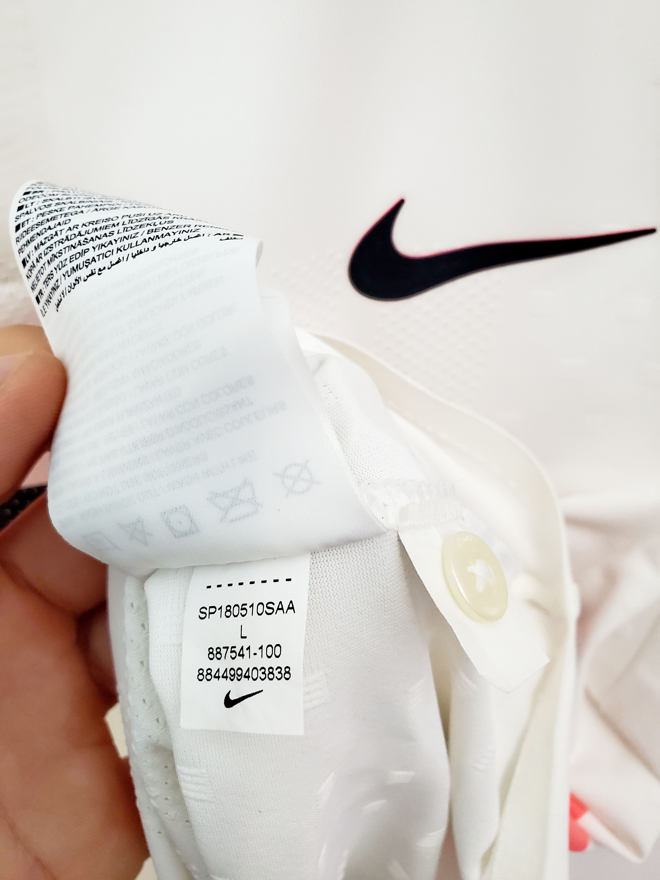 Nike × Vintage Nike Court Roger Federer Australian Open perfect condition L Size US L / EU 52-54 / 3 - 5 Thumbnail