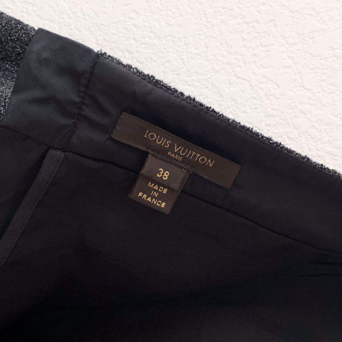 Louis Vuitton Louis Vuitton wool blend flare skirt Size 27" / US 4 / IT 40 - 4 Thumbnail