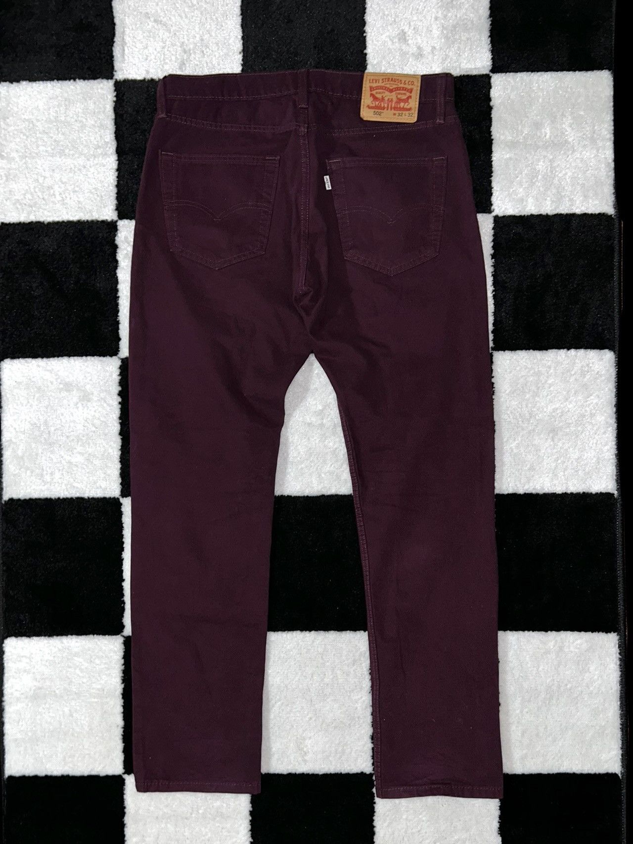 Levi's Levi’s Burgundy Jeans Size US 32 / EU 48 - 3 Thumbnail
