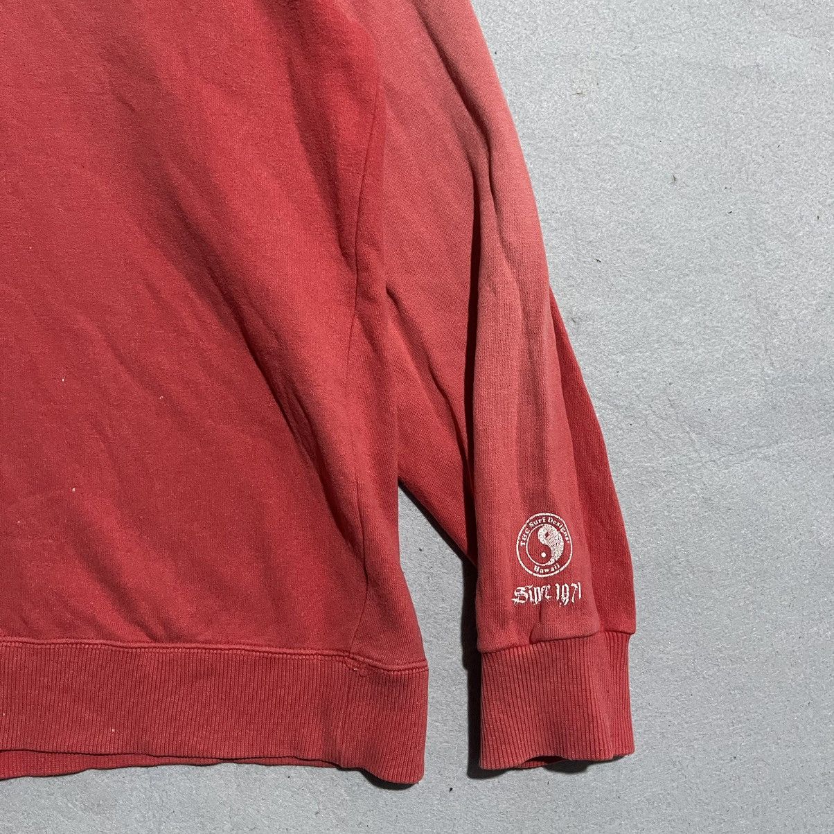 Vintage Vintage T&C Surf Designs Red Sweatshirt Dragon Head Graphic Size US L / EU 52-54 / 3 - 5 Thumbnail