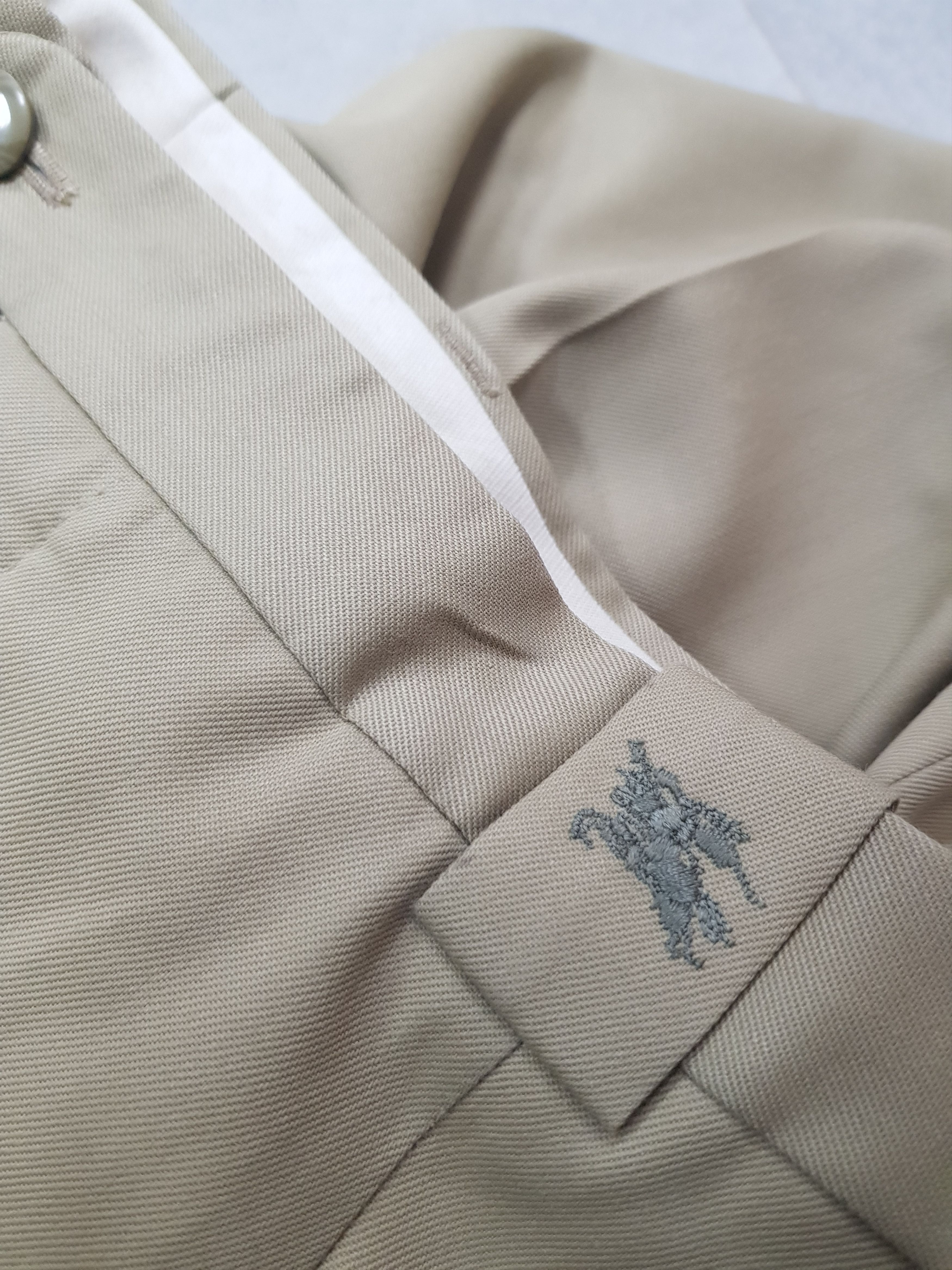 Burberry × Designer × Vintage 90s Vintage faded Khaki cream Burberry Wool chino Trousers Size US 36 / EU 52 - 7 Thumbnail