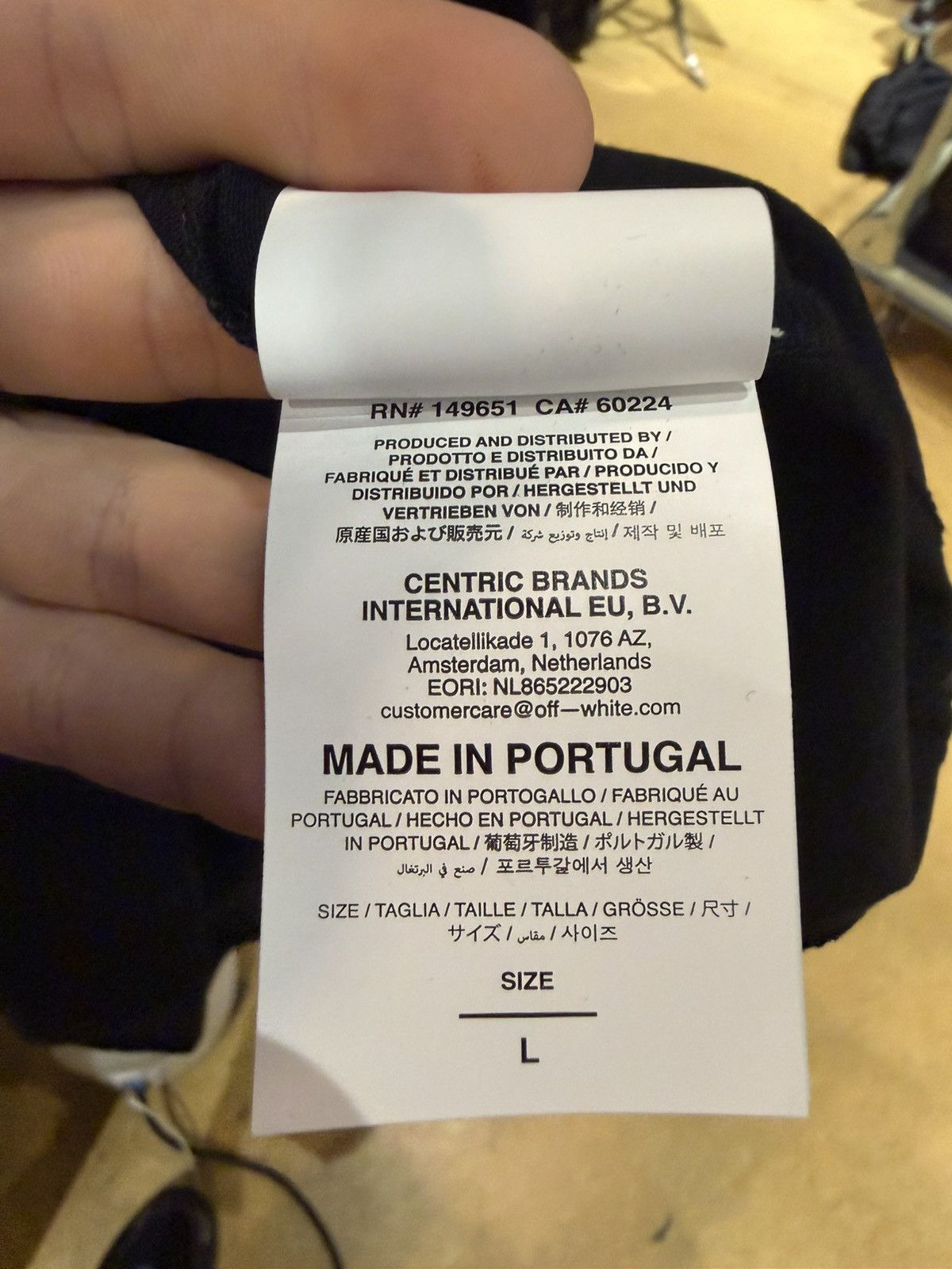 Off-White Size L - Off-White Classic Logo T-Shirt Black/Yellow Size US L / EU 52-54 / 3 - 10 Thumbnail