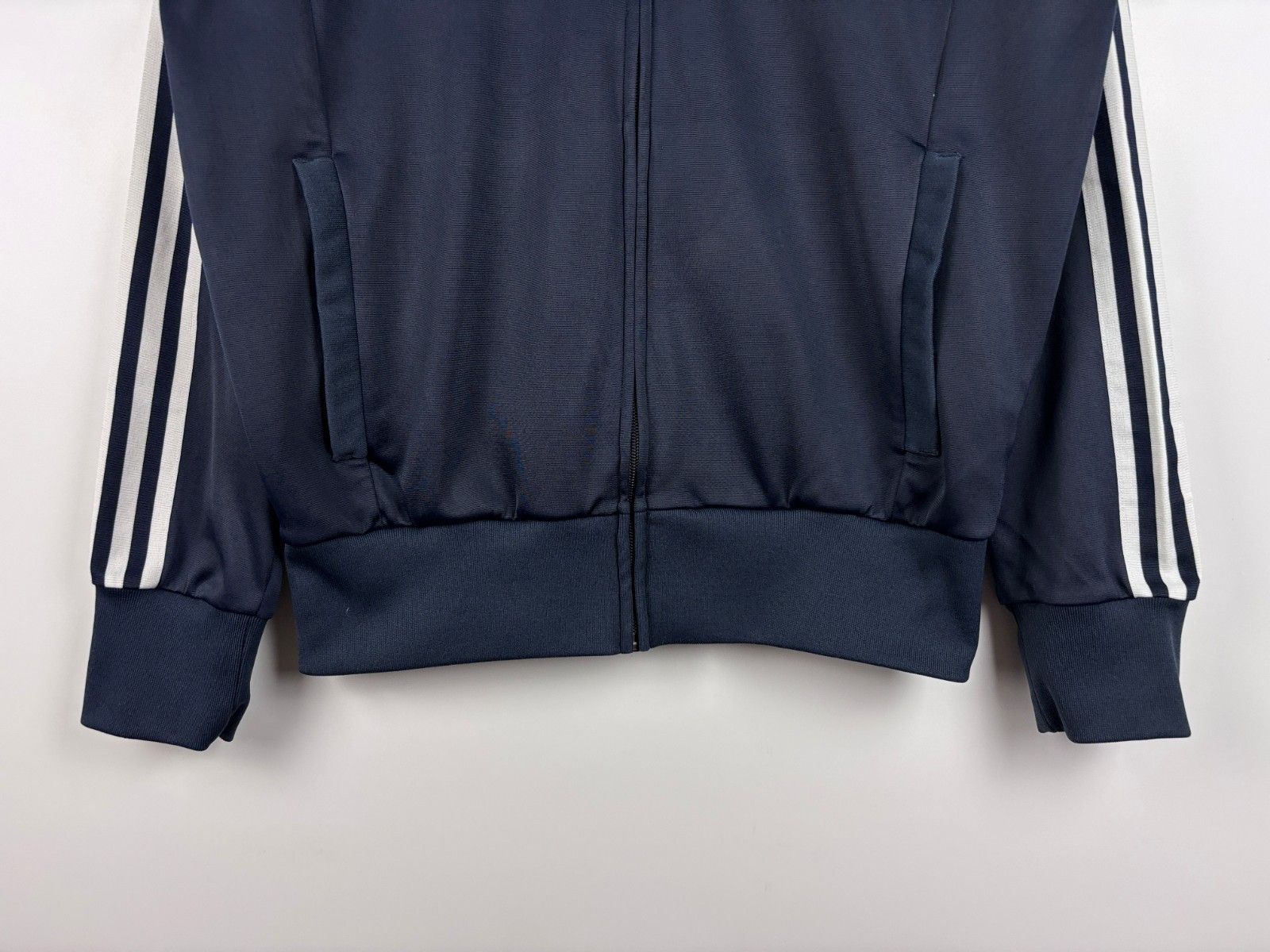 Adidas Vintage Adidas Trefoil Track Jacket Navy Blue Mens Size M Size US M / EU 48-50 / 2 - 3 Thumbnail