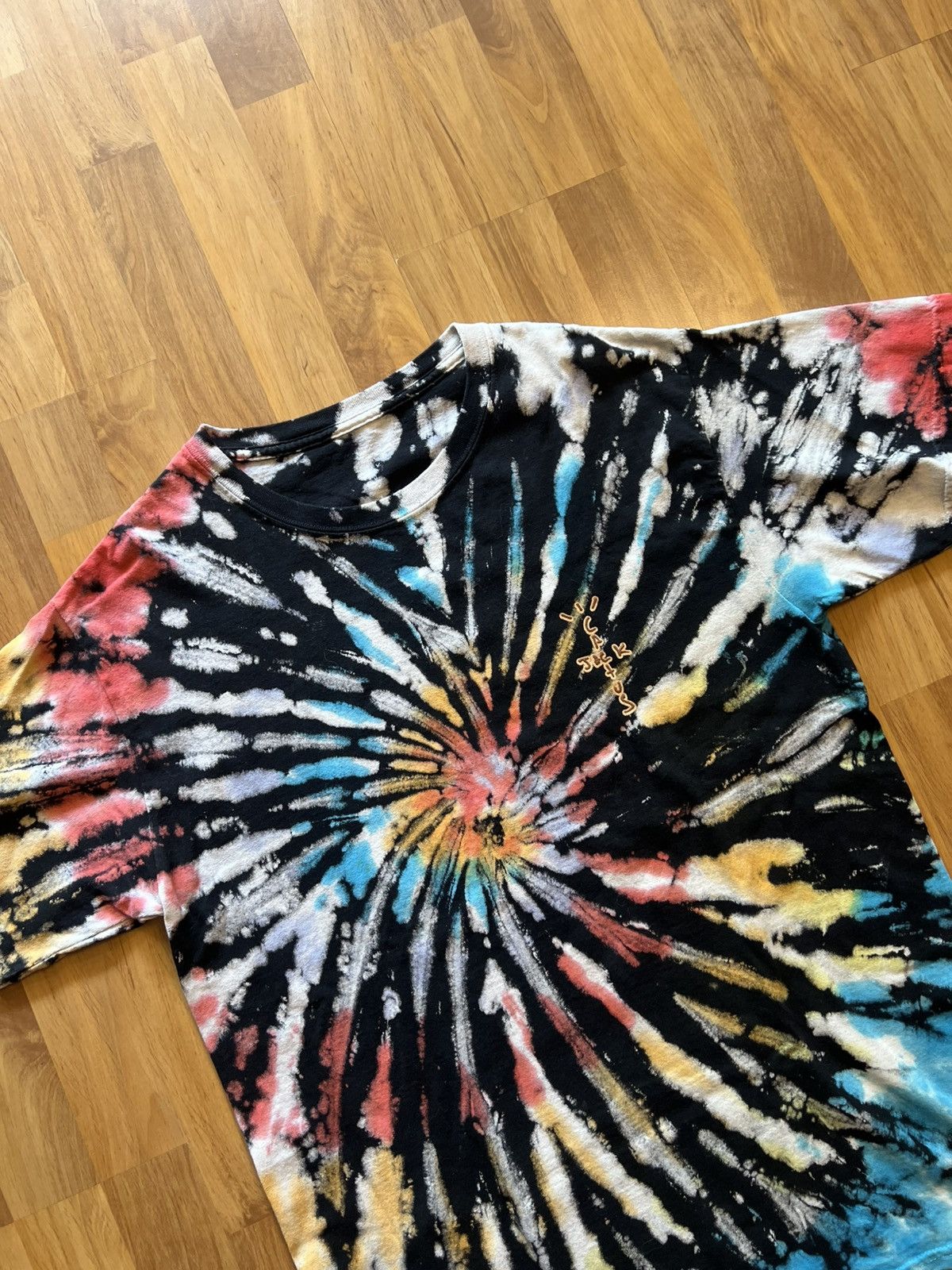 Travis Scott T-shirt Travis Scott “Highest in the Room” Tie-Dye Taglia M Size US M / EU 48-50 / 2 - 6 Thumbnail