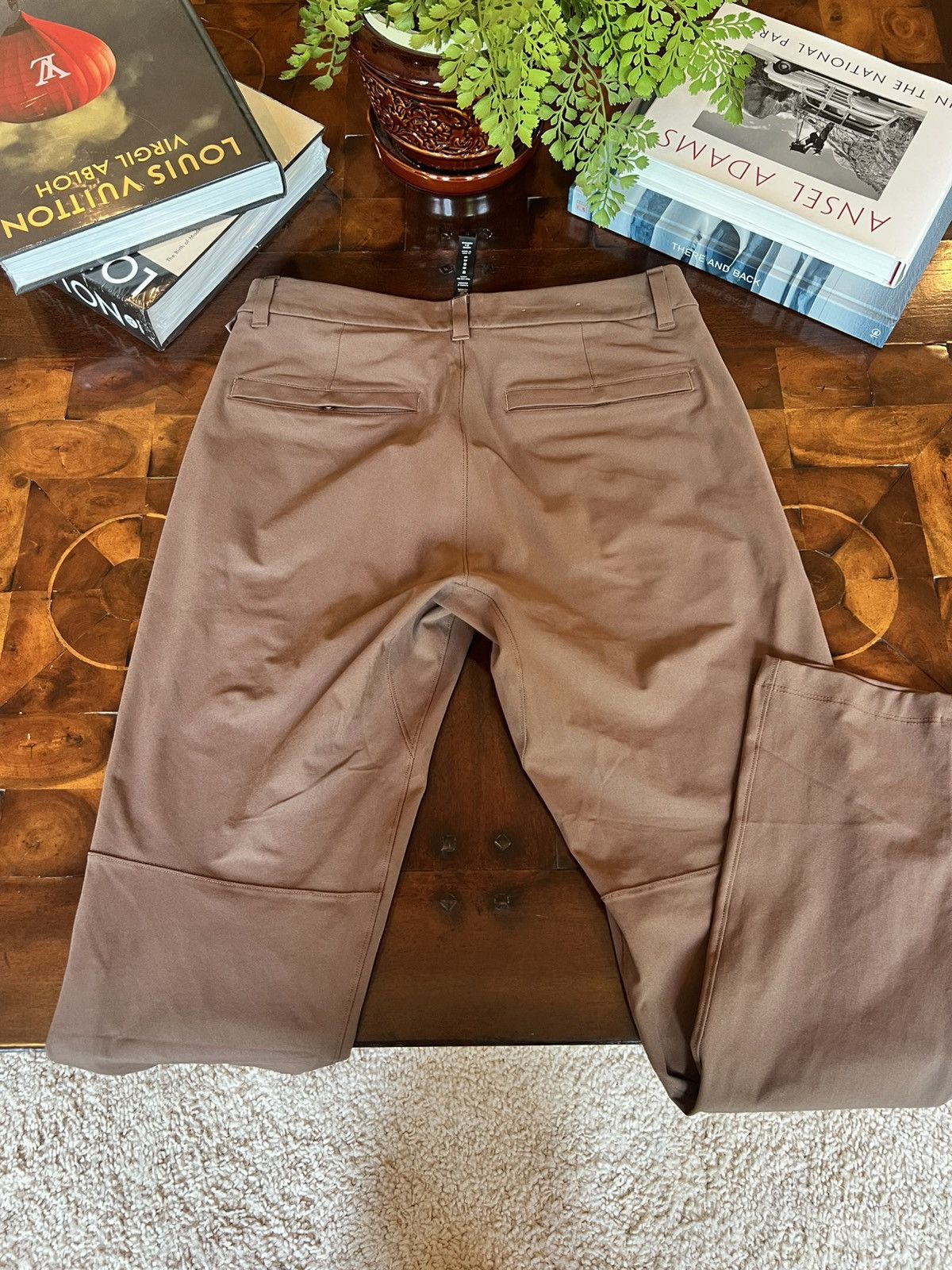 Lululemon Lululemon Commission Pant Size US 31 - 2 Thumbnail