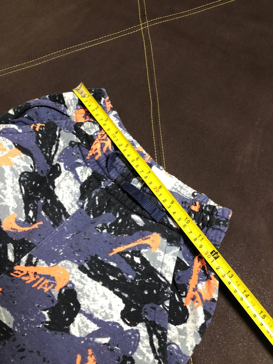 Nike Boys Nike Logo Multicolor Jogger Sweatpants Standard Fit Size US 29 - 10 Thumbnail