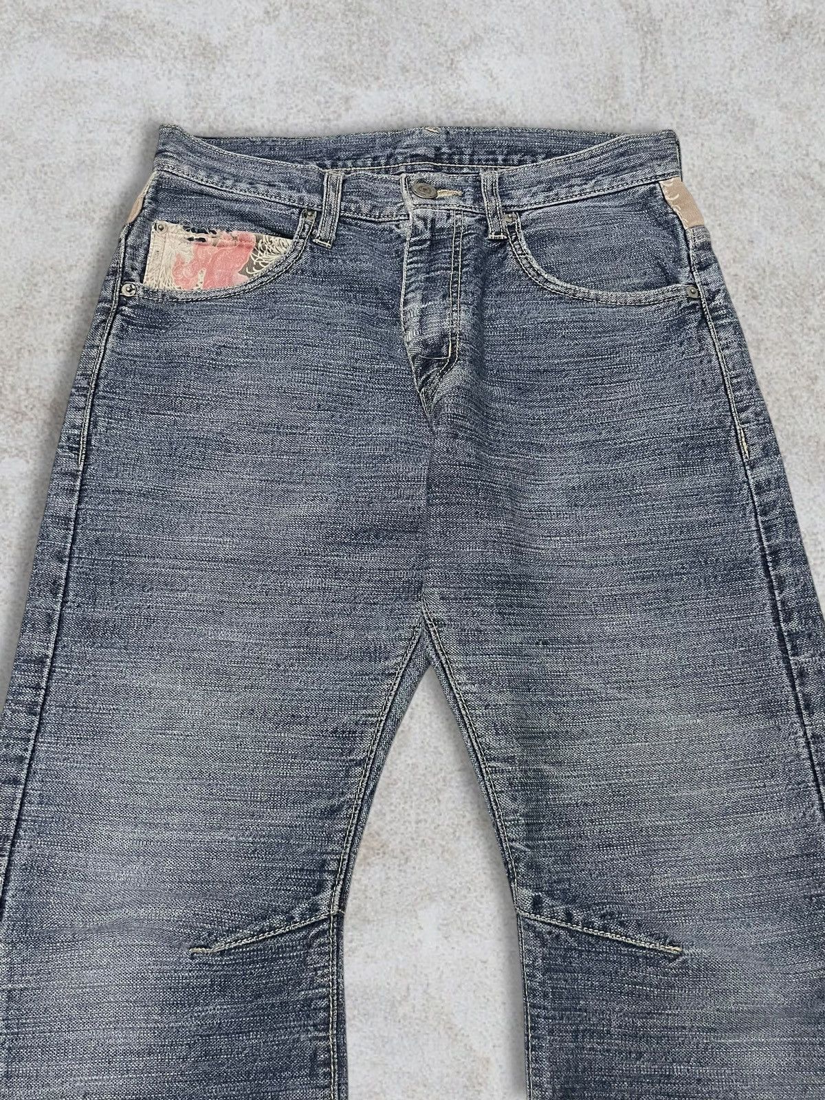 Karakuri Tamashii Vintage Japanese Karakuri Style Koi Fish Washed Sugoi Jeans Size 30" / US 8 / IT 44 - 4 Thumbnail