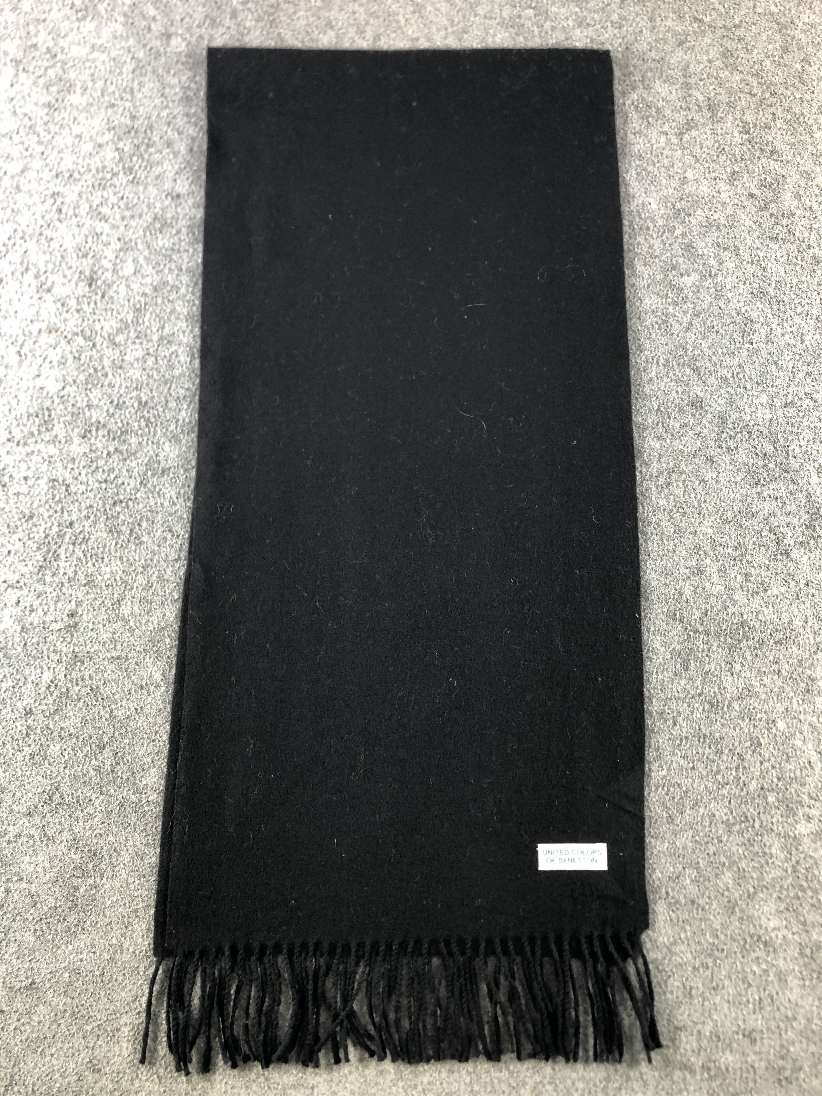 United Colors Of Benetton United Colors Of Benetton Scarf / Muffler / Neckwear P743 Size ONE SIZE - 2 Thumbnail
